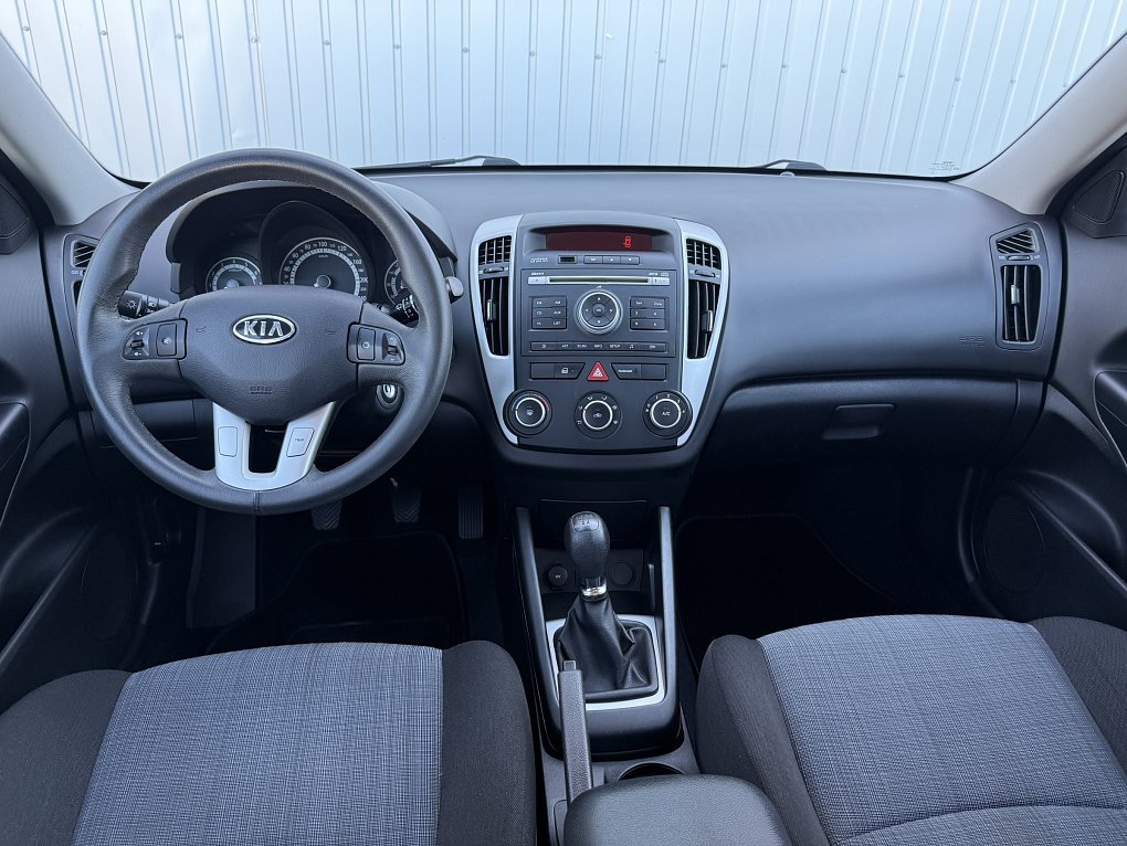 Kia Ceed 1.4i 