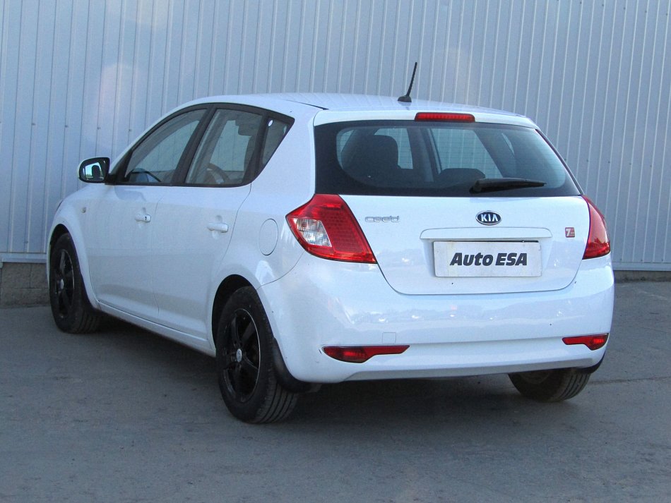 Kia Ceed 1.4i 