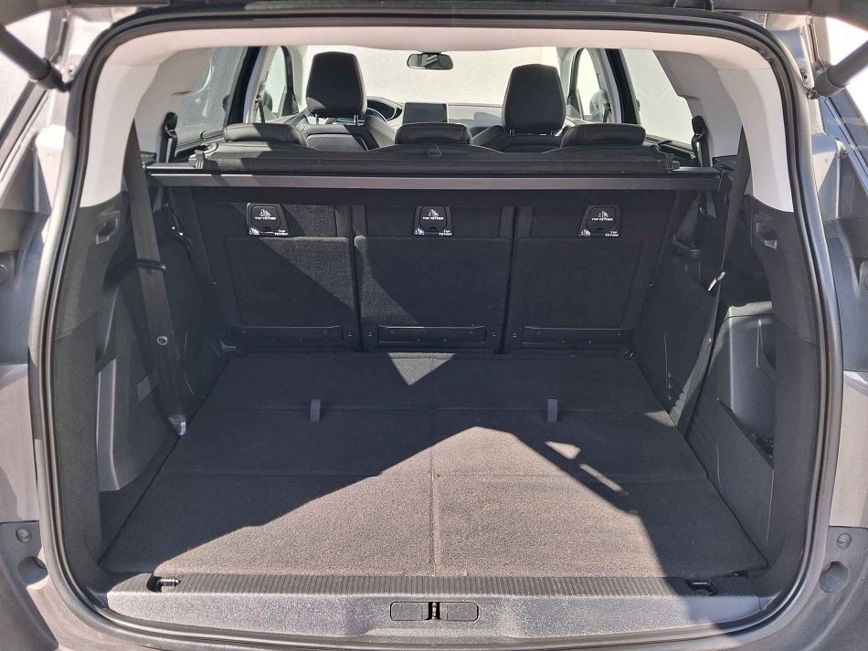Peugeot 5008 1.2 PT Allure