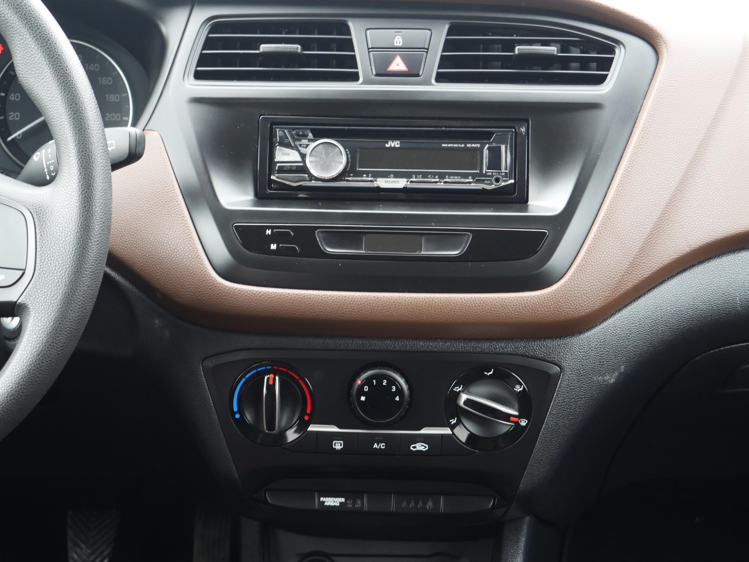 Hyundai i20, 2018 - pohled č. 11