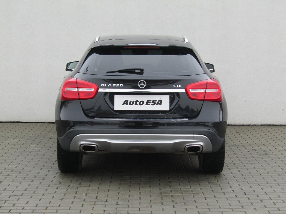 Mercedes-Benz GLA 2.2 CDi  220 DCi