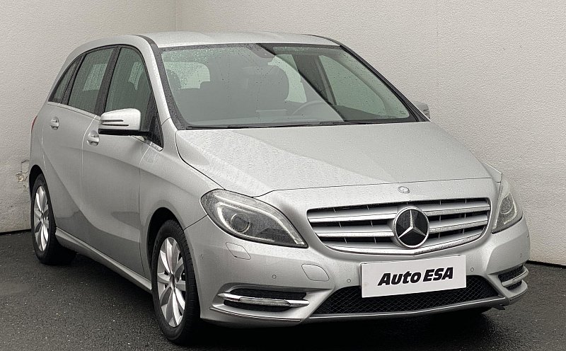 Mercedes-Benz Třída B 1.6i  B200
