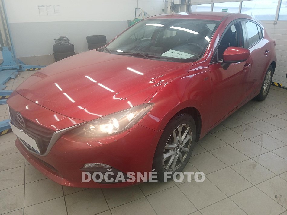 Mazda 3 1.5 i skyactive 
