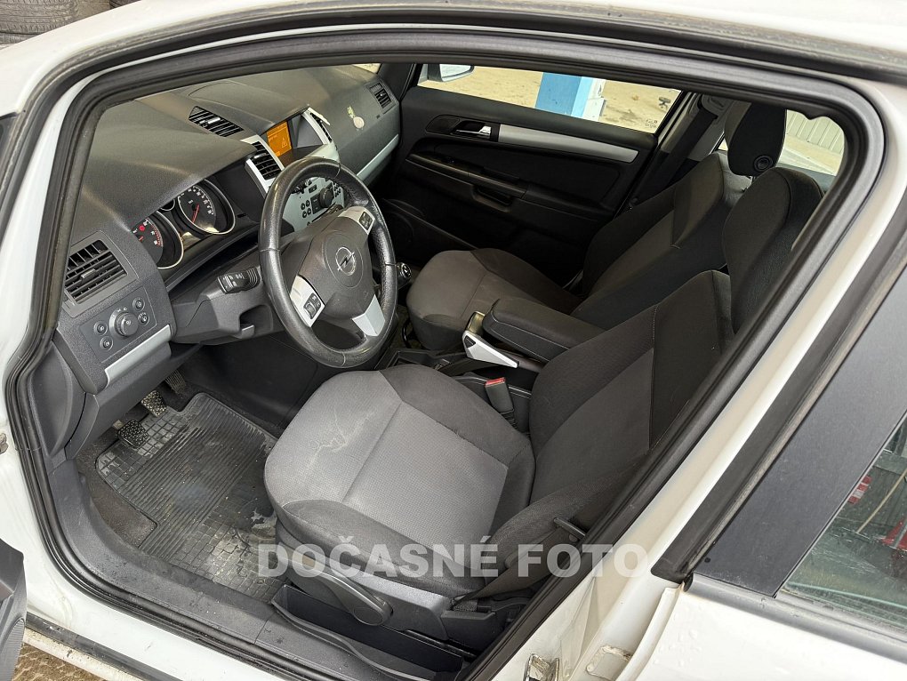 Opel Zafira 1.6i 