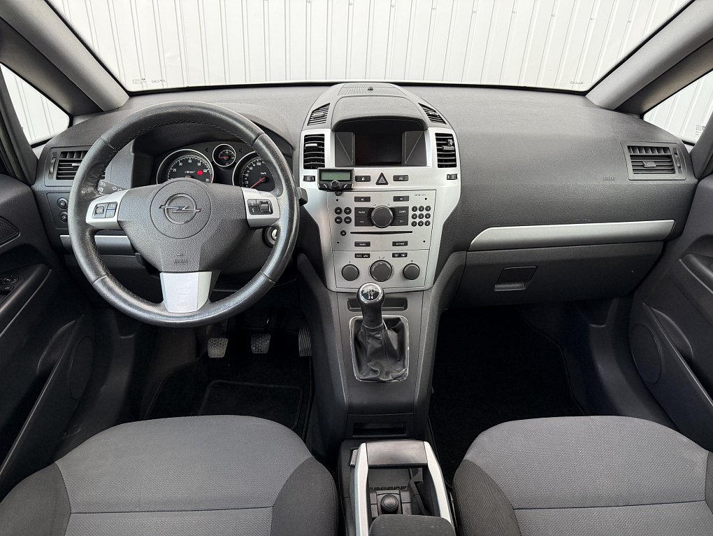 Opel Zafira 1.6i 