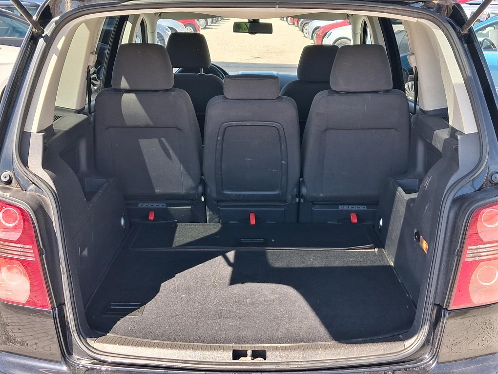 Volkswagen Touran 1.4TSi 