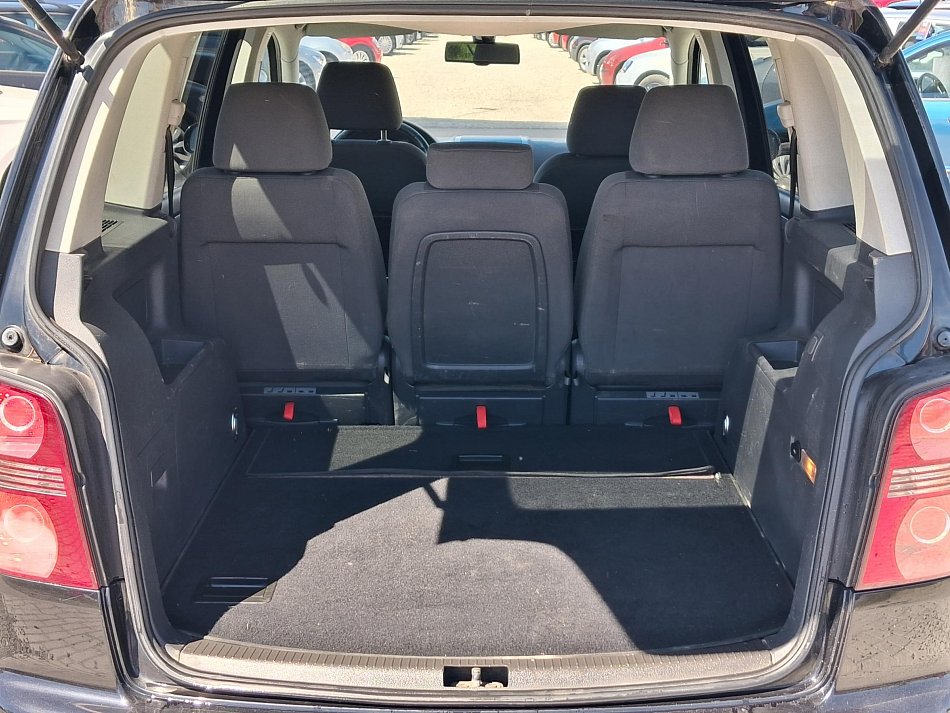 Volkswagen Touran 1.4TSi 