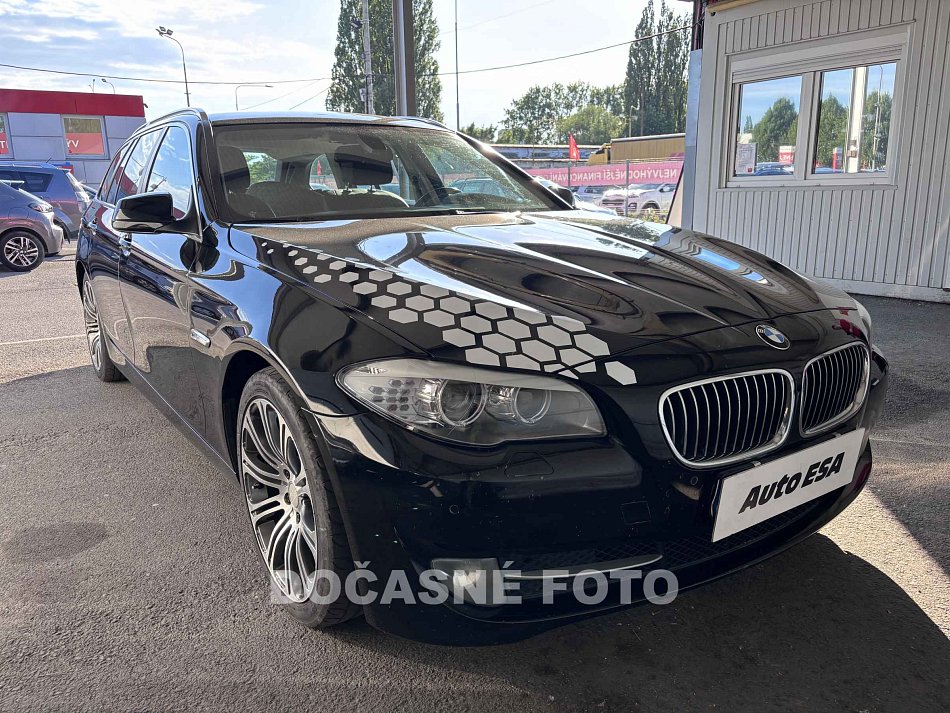 BMW Řada 5 3.0 d  525d