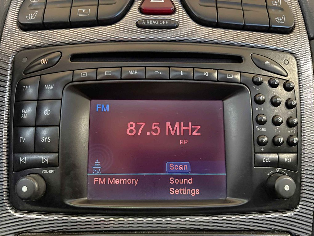 Mercedes-Benz CLK 3.2 i  320