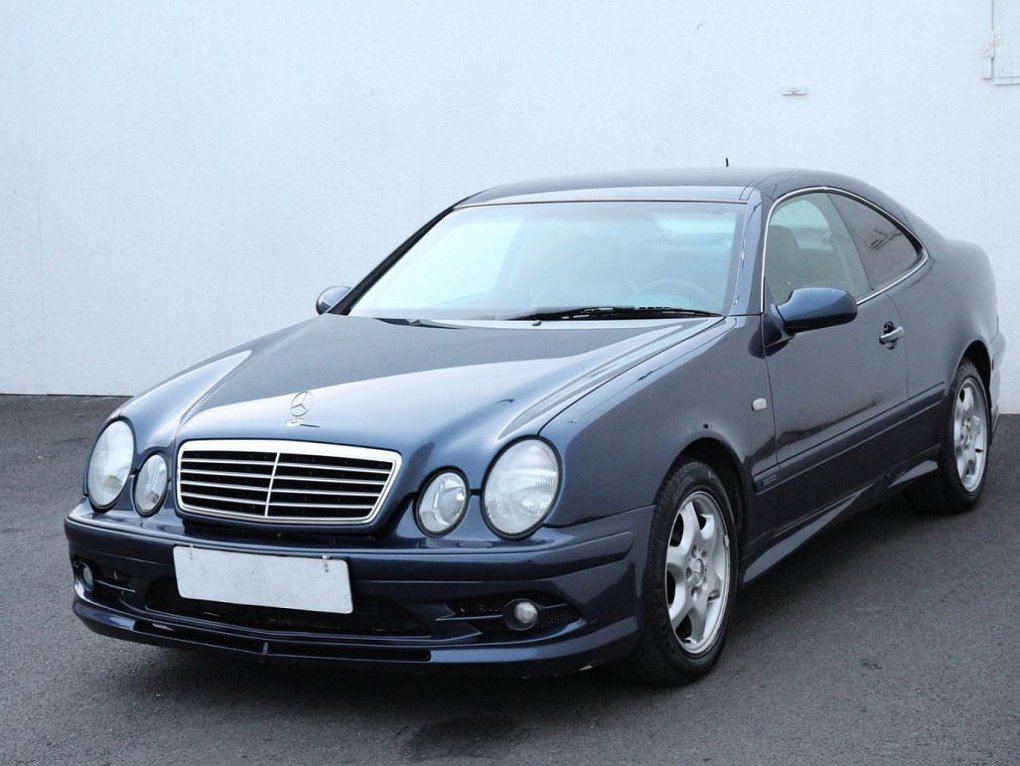 Mercedes-Benz CLK 3.2 i  320