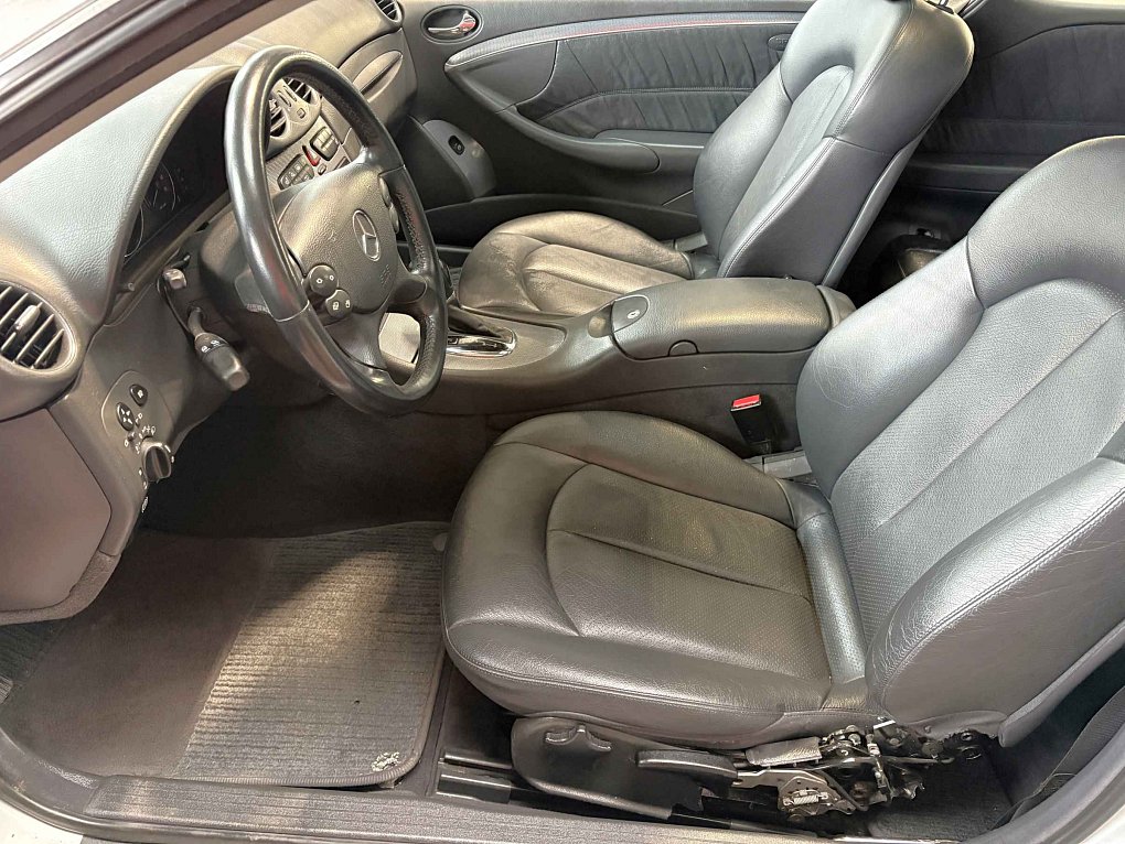 Mercedes-Benz CLK 3.2 i  320