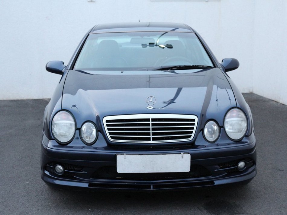 Mercedes-Benz CLK 3.2 i  320