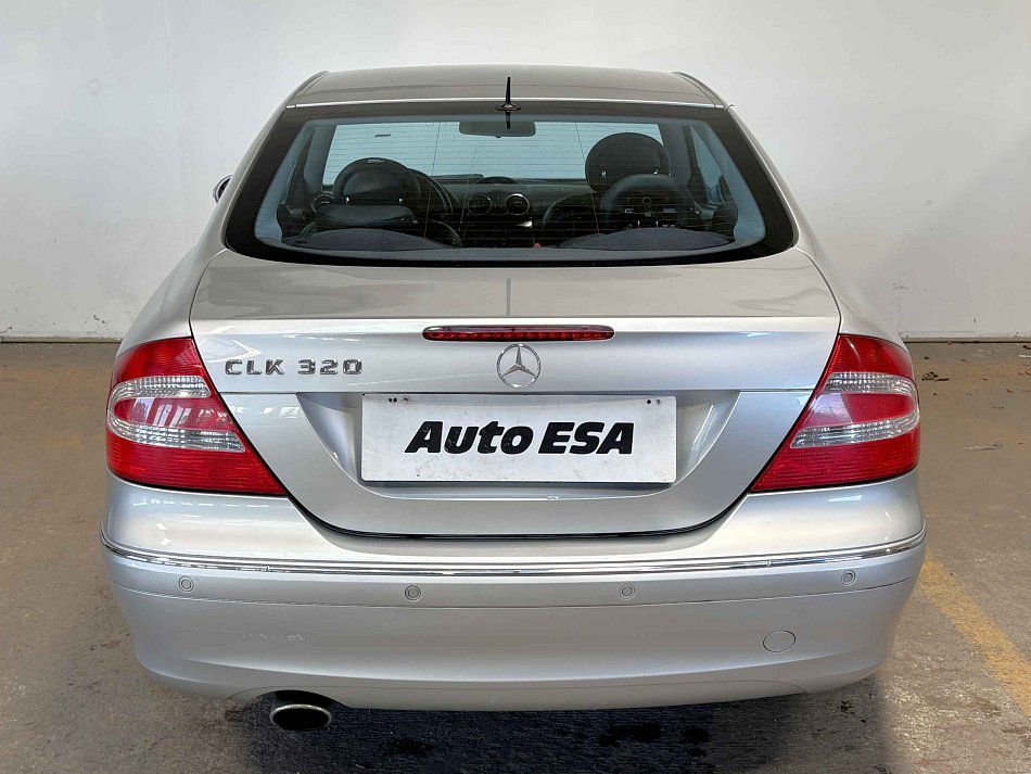 Mercedes-Benz CLK 3.2 i  320