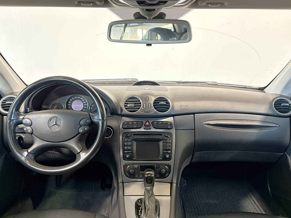 Mercedes-Benz CLK 3.2 i  320