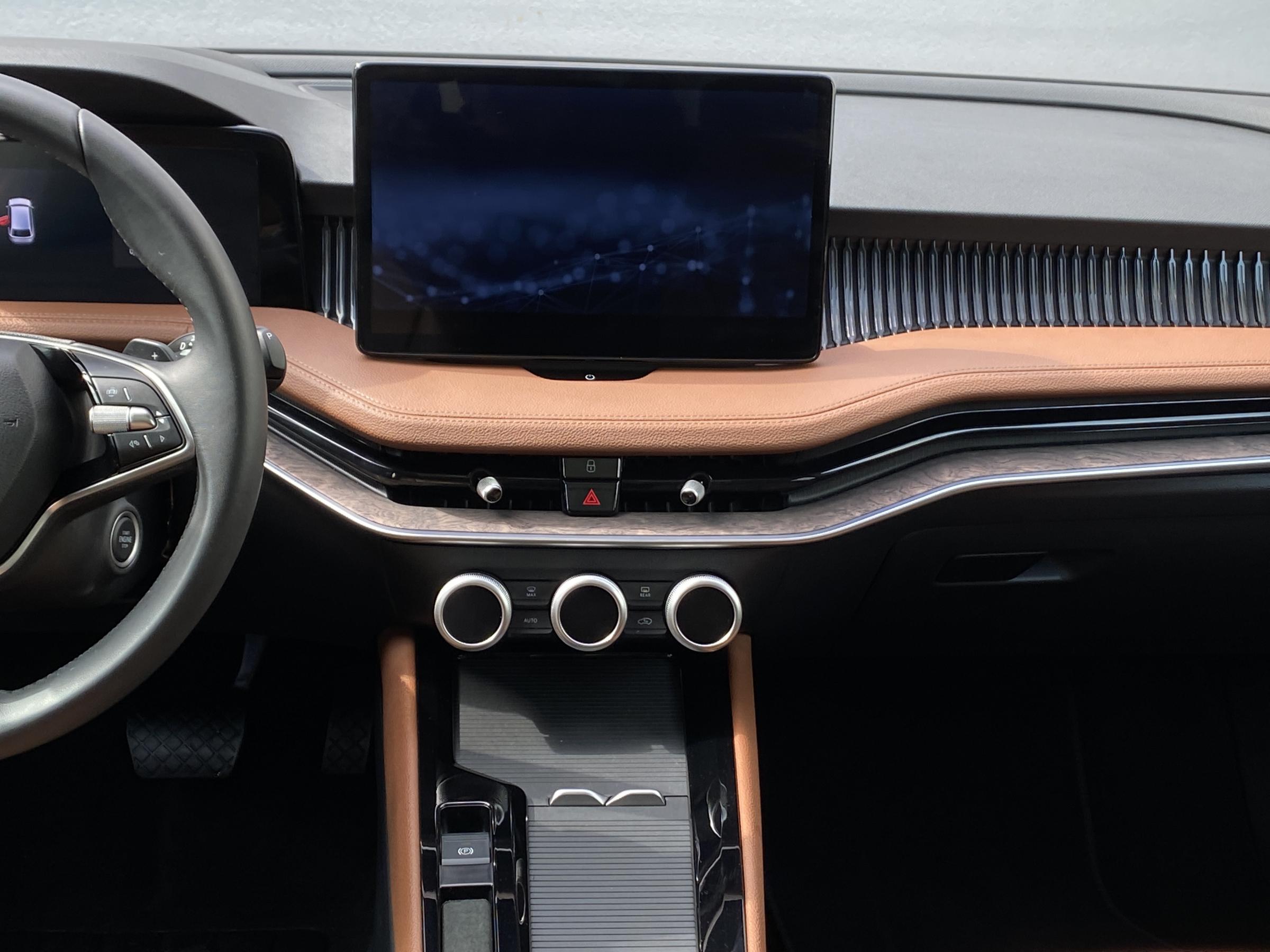 Škoda Superb IV, 2024 - pohled č. 10