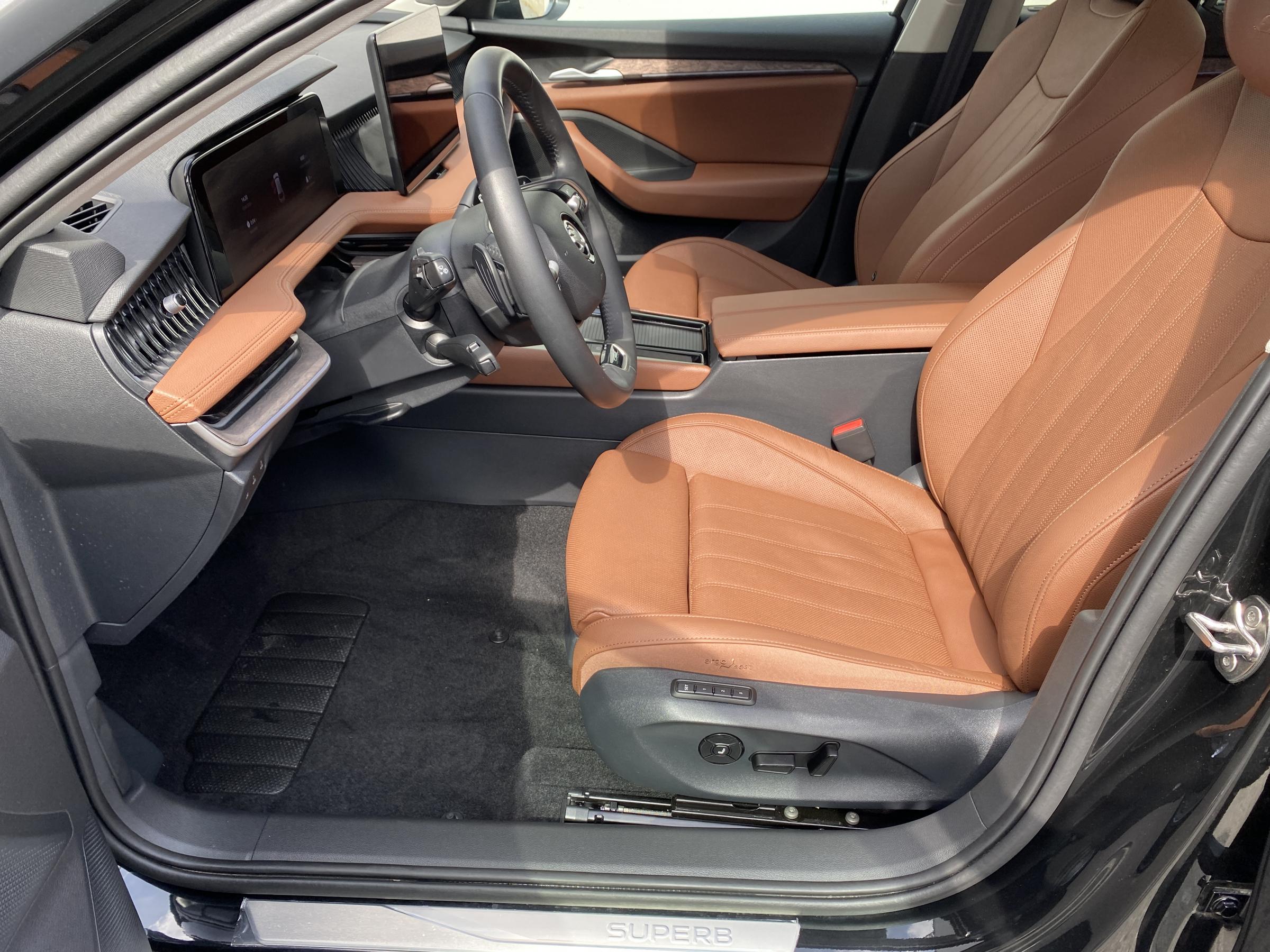 Škoda Superb IV, 2024 - pohled č. 11