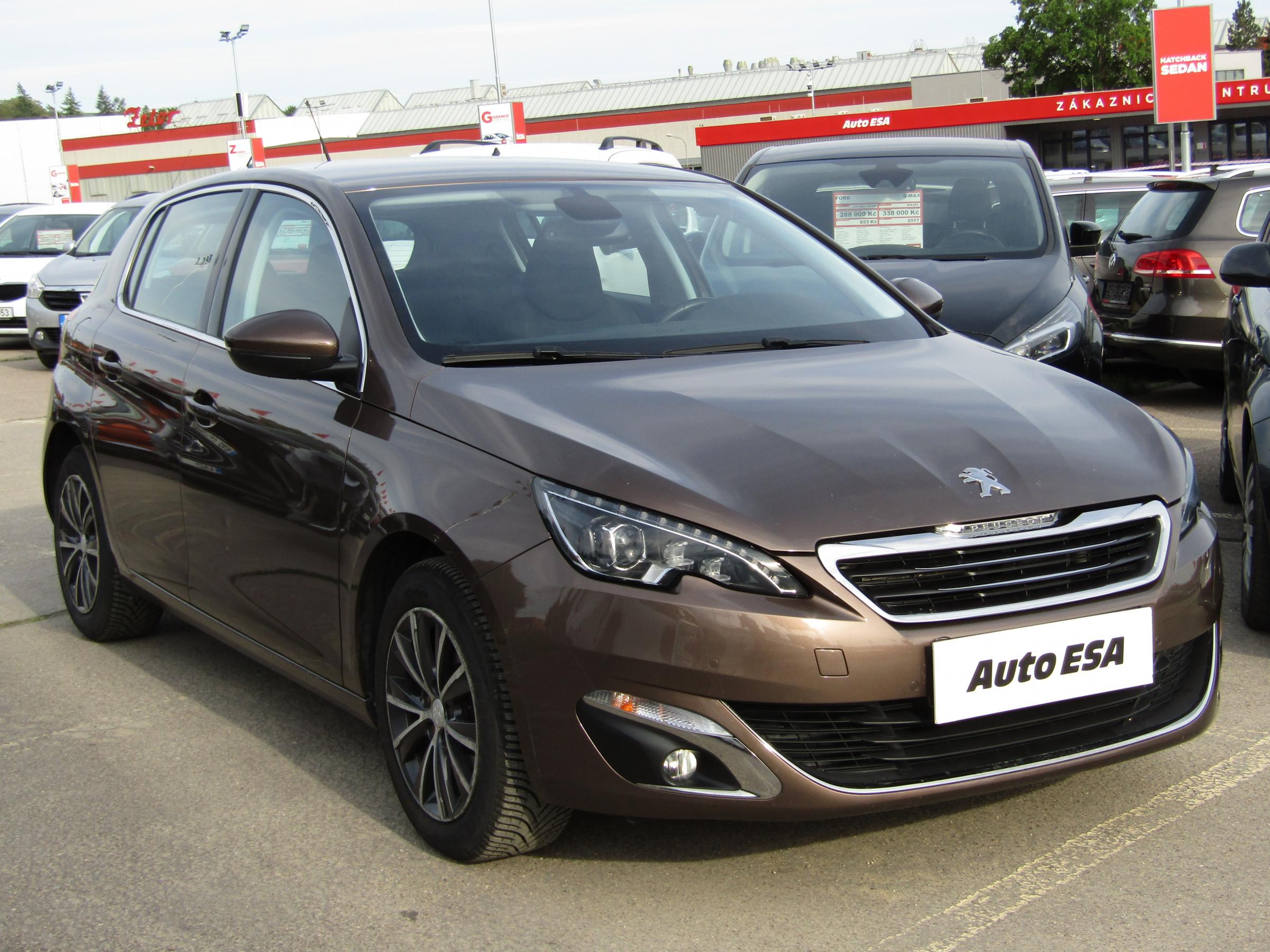 Peugeot 308, 2014 - celkový pohled