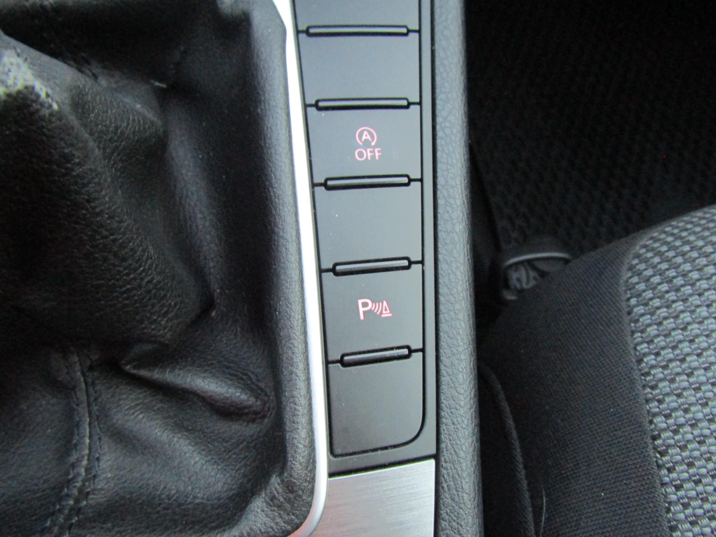 Volkswagen Passat, 2013 - pohled č. 16