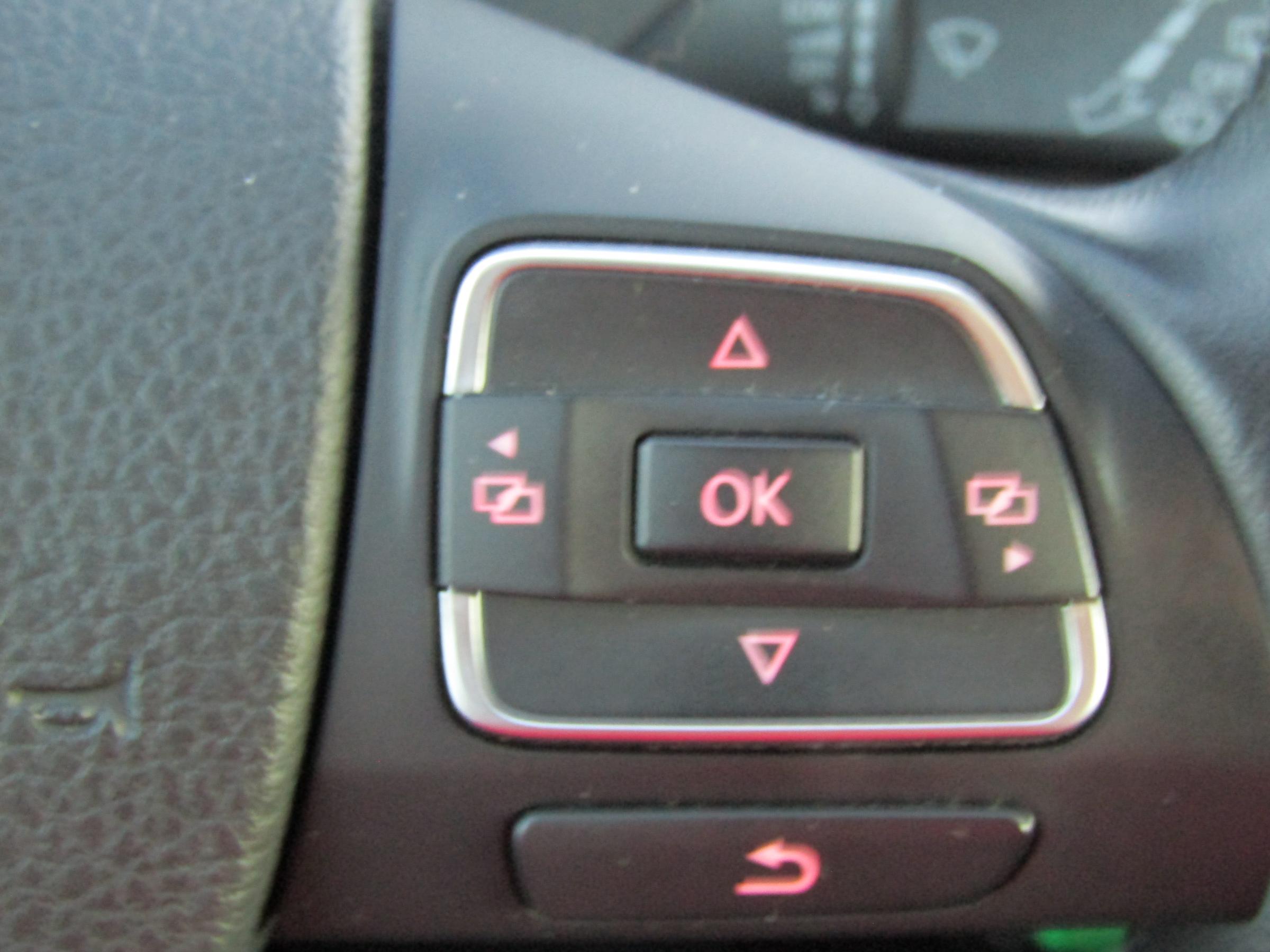 Volkswagen Passat, 2013 - pohled č. 18