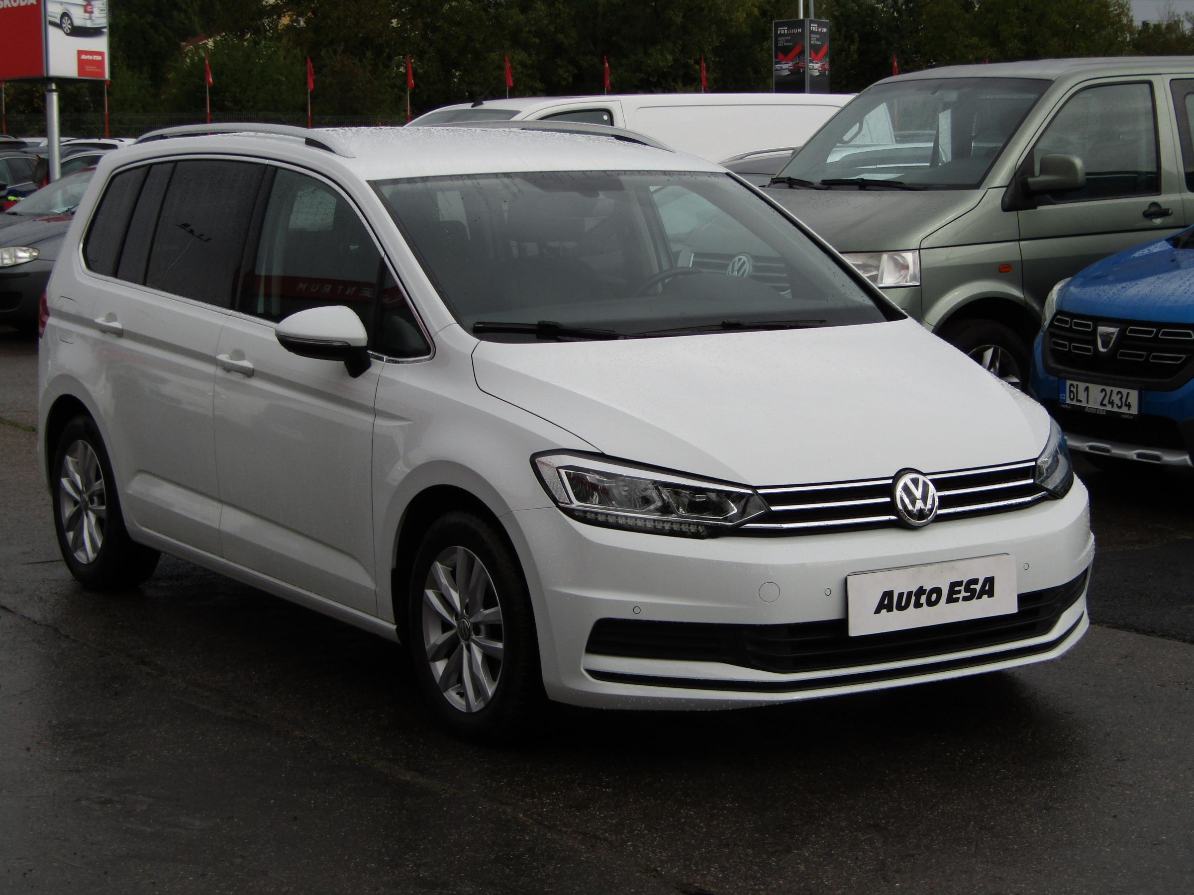 Volkswagen Touran, 2017 - celkový pohled