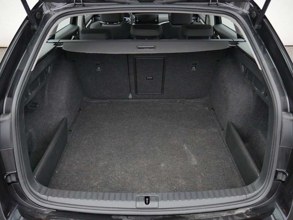 Škoda Octavia IV 2.0 TDi Ambition