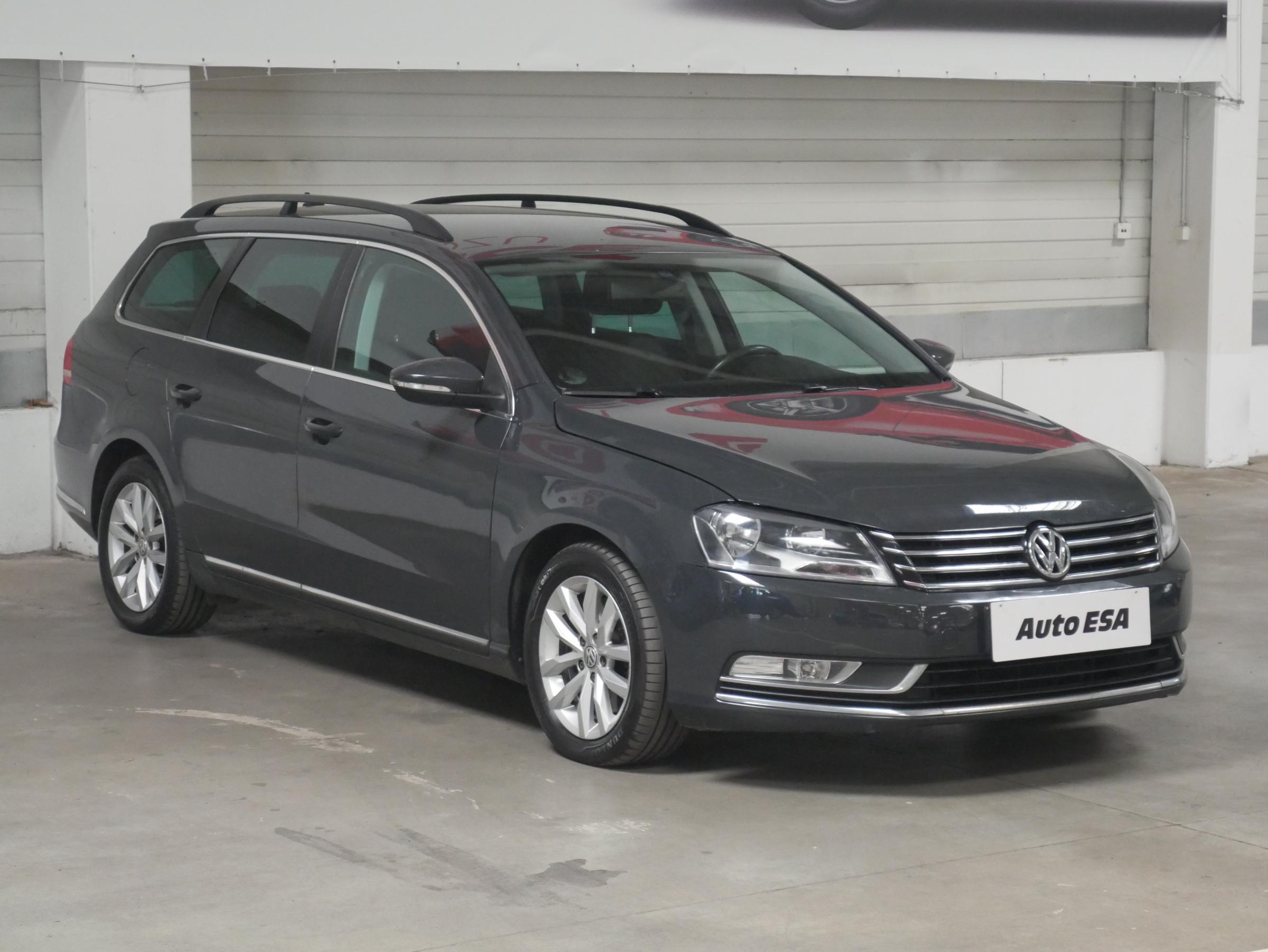 Volkswagen Passat, 2011 - celkový pohled