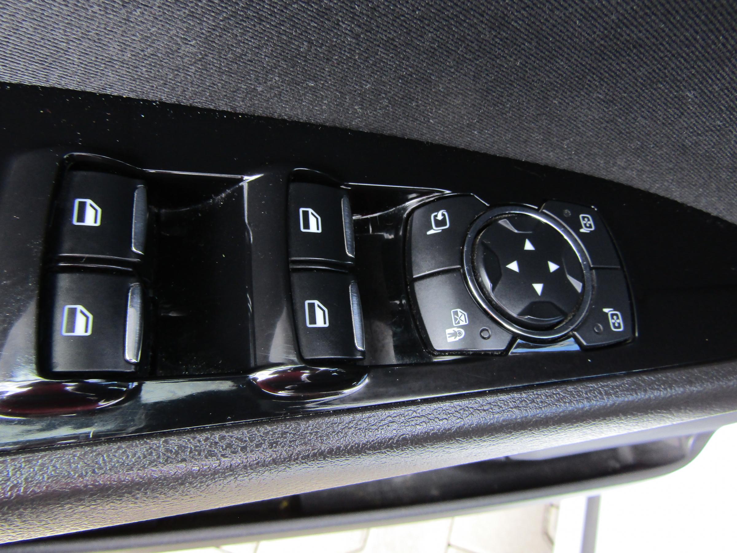 Ford Mondeo, 2015 - pohled č. 18