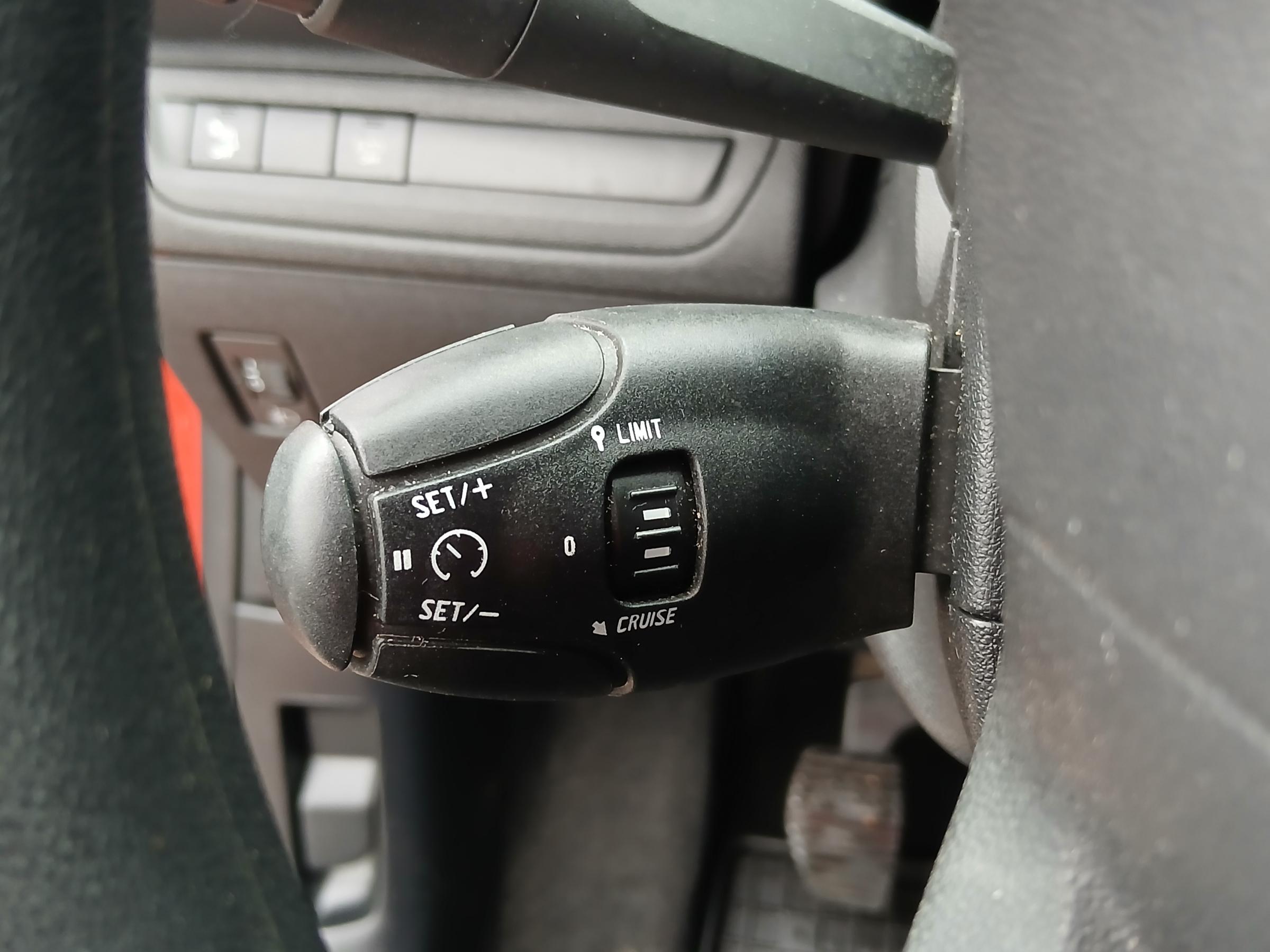 Peugeot 208, 2019 - pohled č. 13