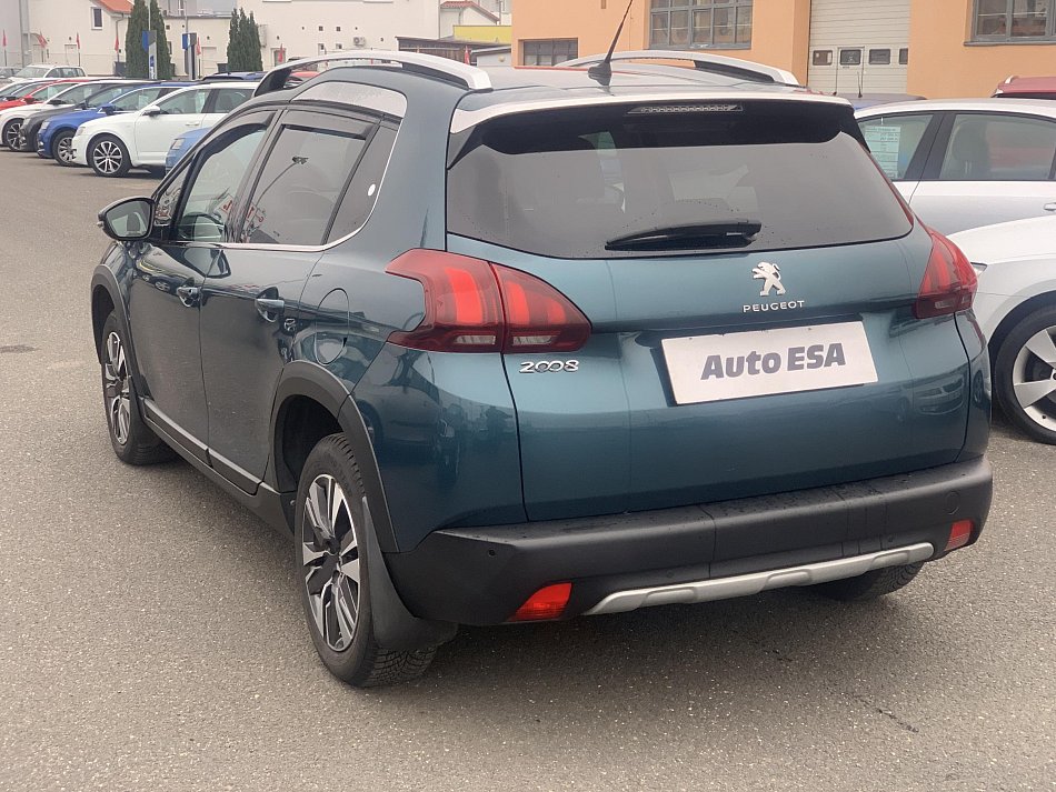 Peugeot 2008 1.2PT Allure