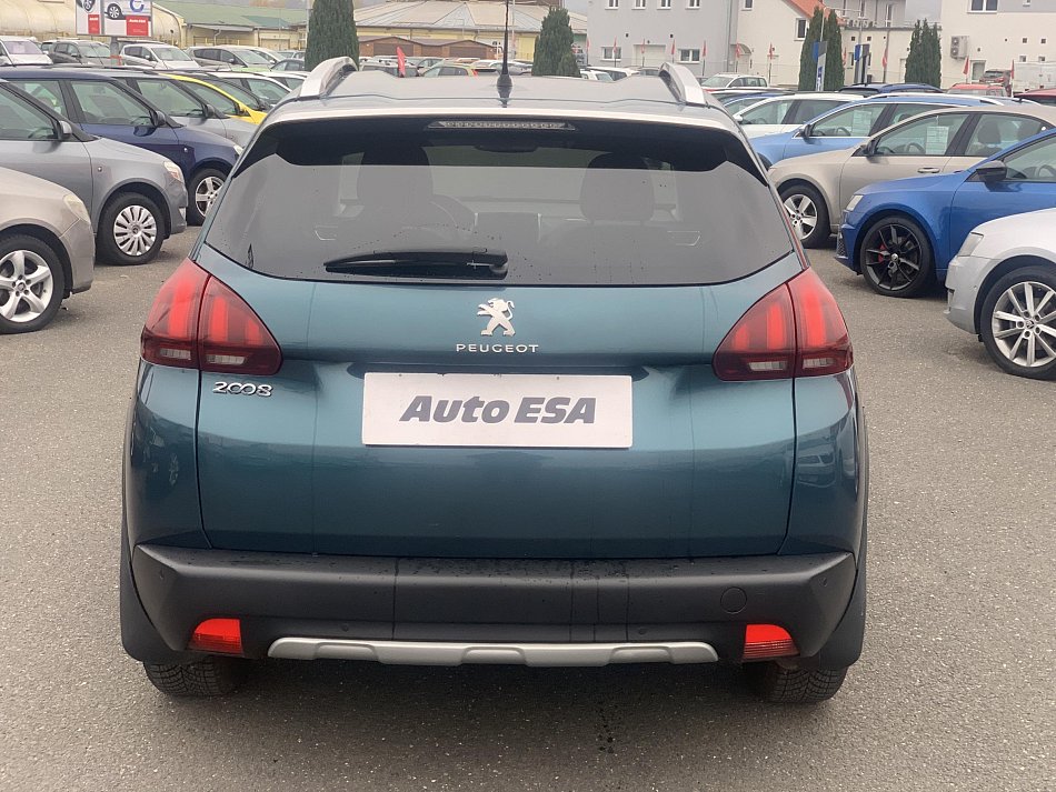 Peugeot 2008 1.2PT Allure