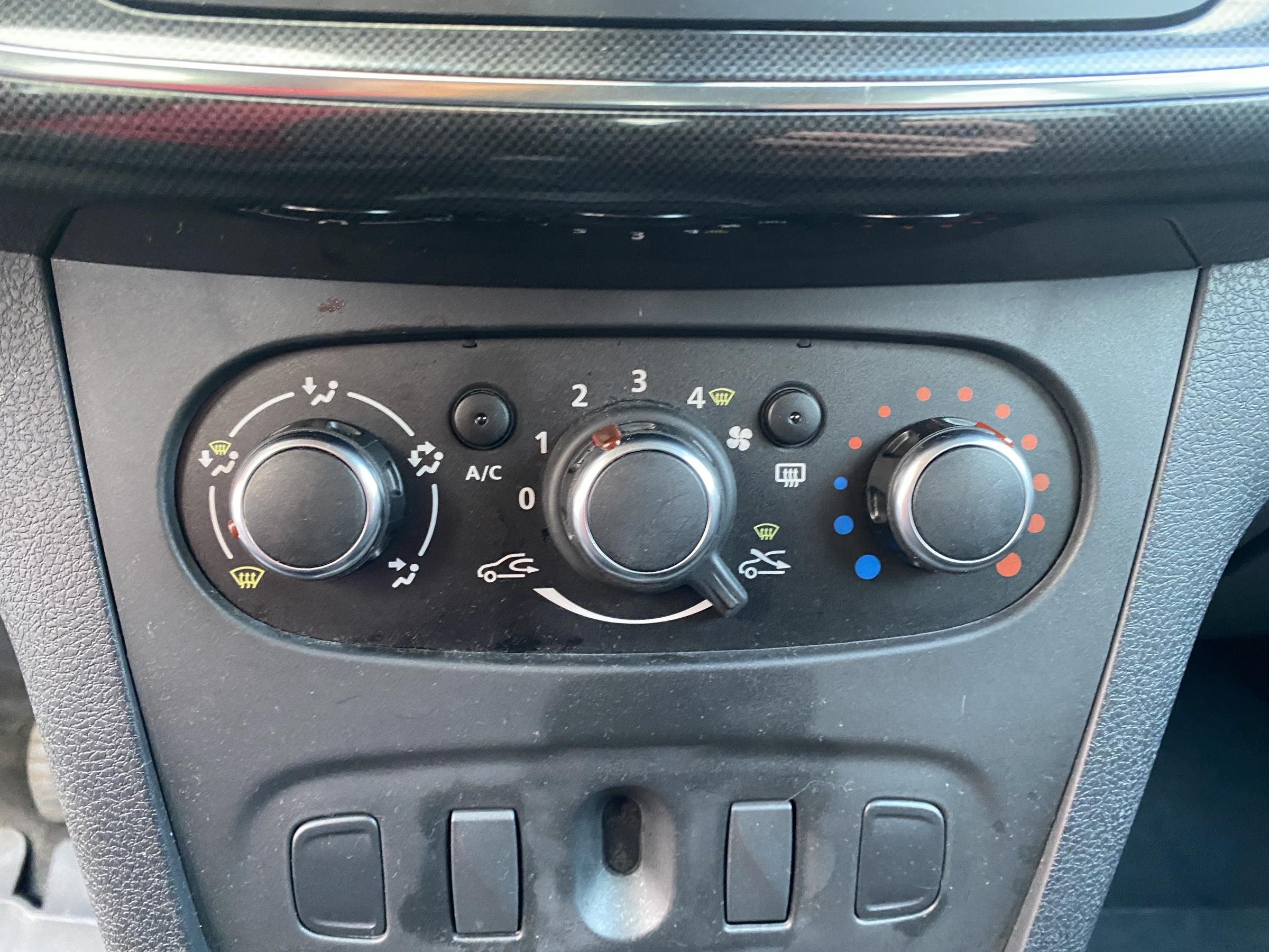 Dacia Logan, 2017 - pohled č. 14