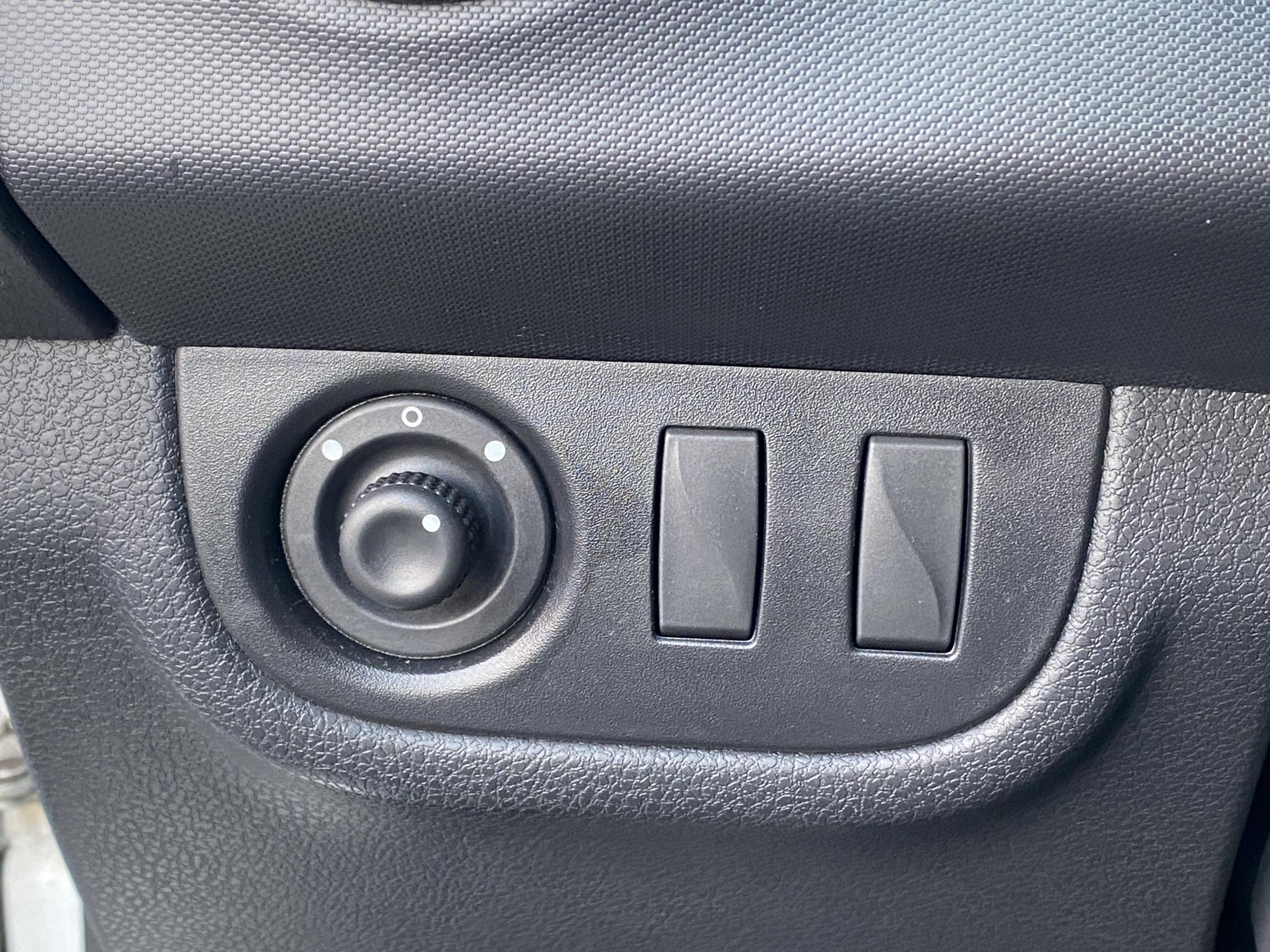 Dacia Logan, 2017 - pohled č. 16