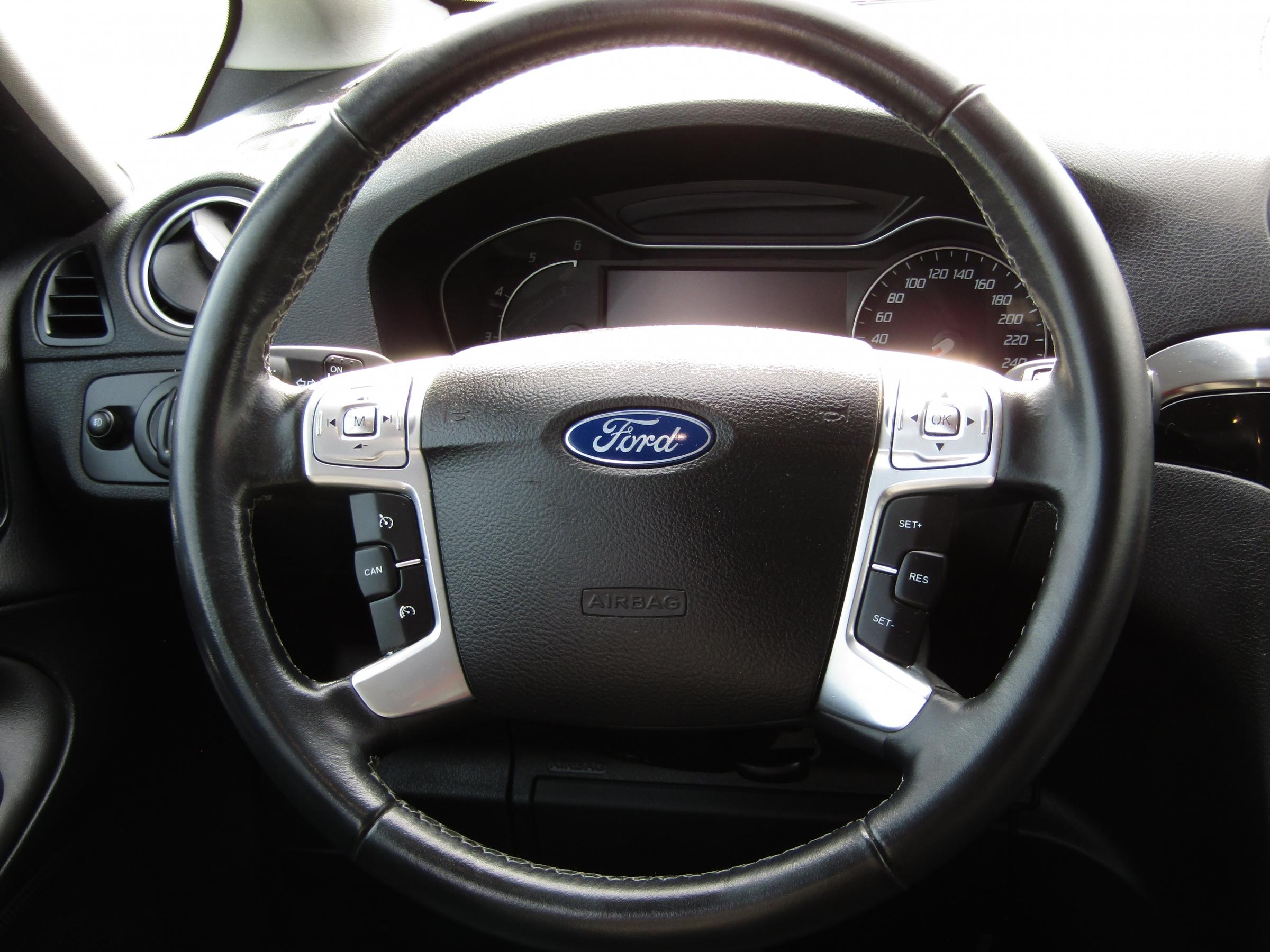 Ford S-MAX, 2014 - pohled č. 14