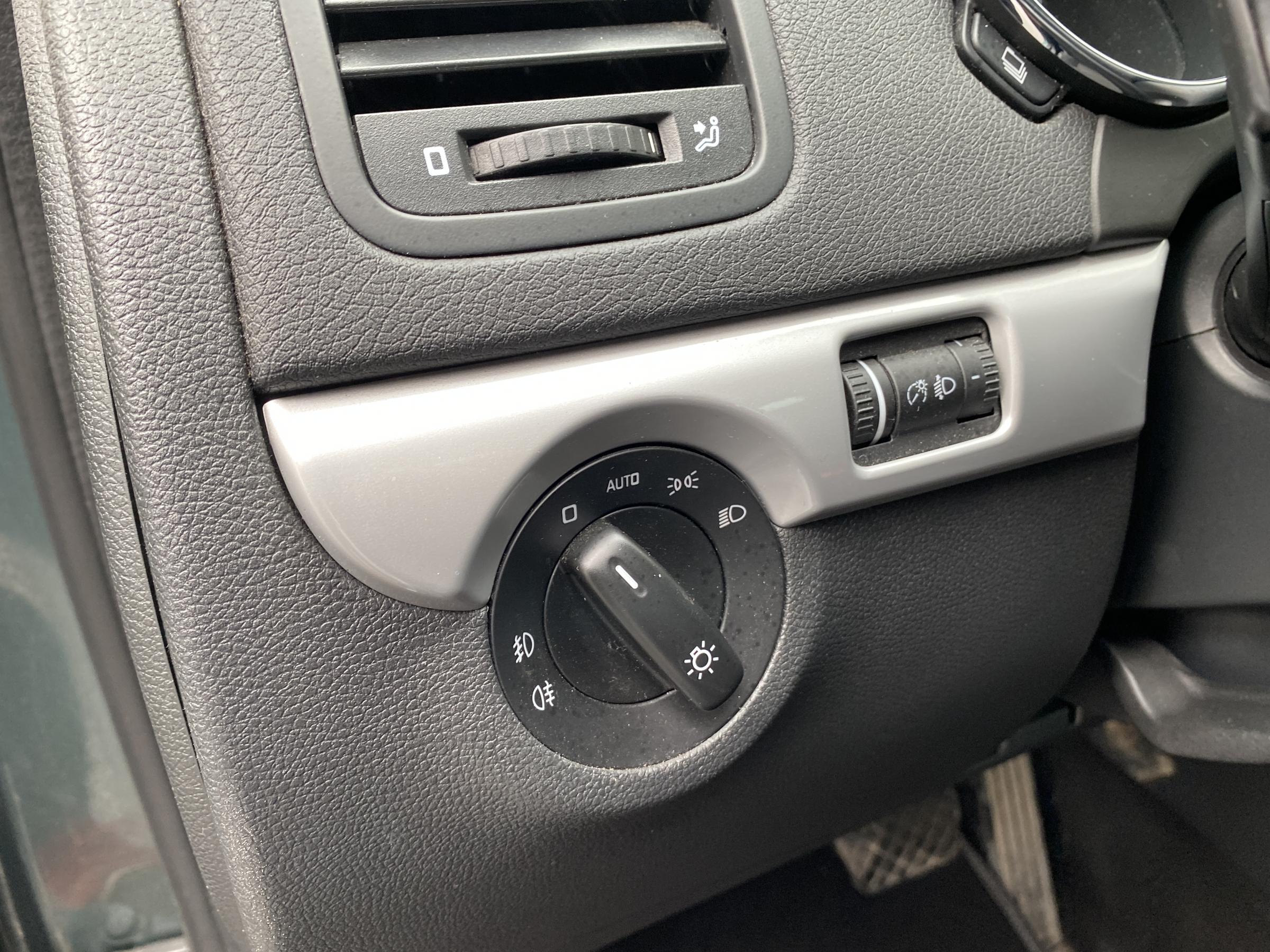 Škoda Yeti, 2012 - pohled č. 14