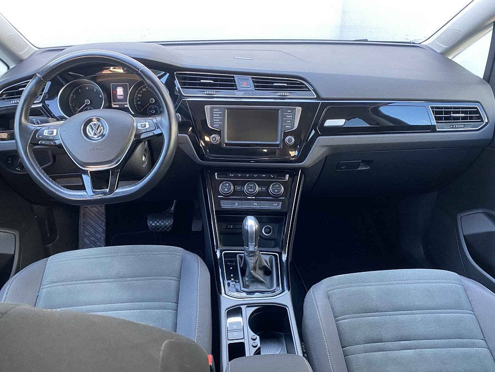 Volkswagen Touran 1.4 TSi Highline
