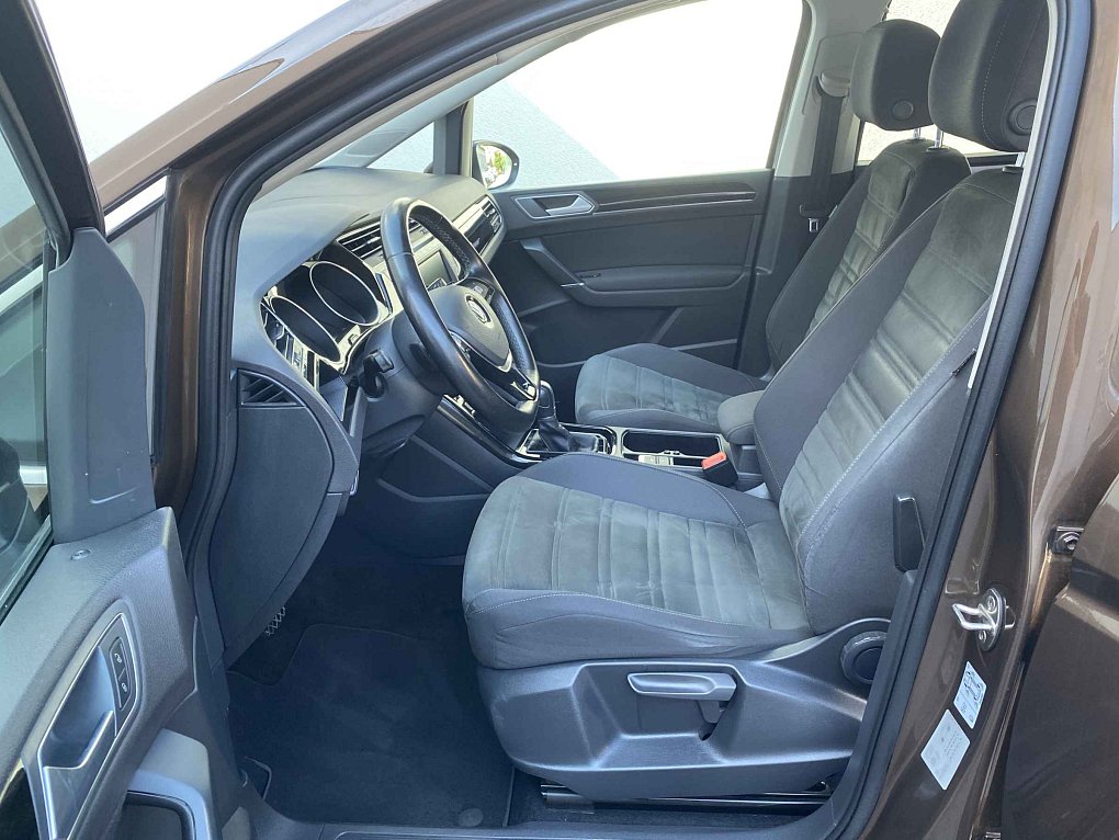 Volkswagen Touran 1.4 TSi Highline