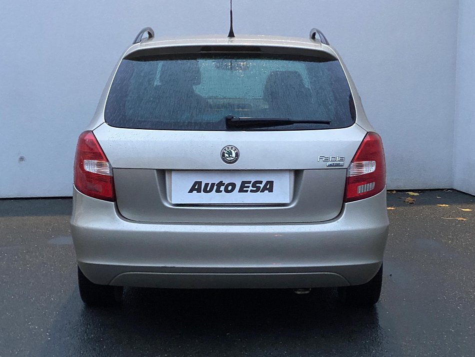 Škoda Fabia II 1.2 TSi Ambiente