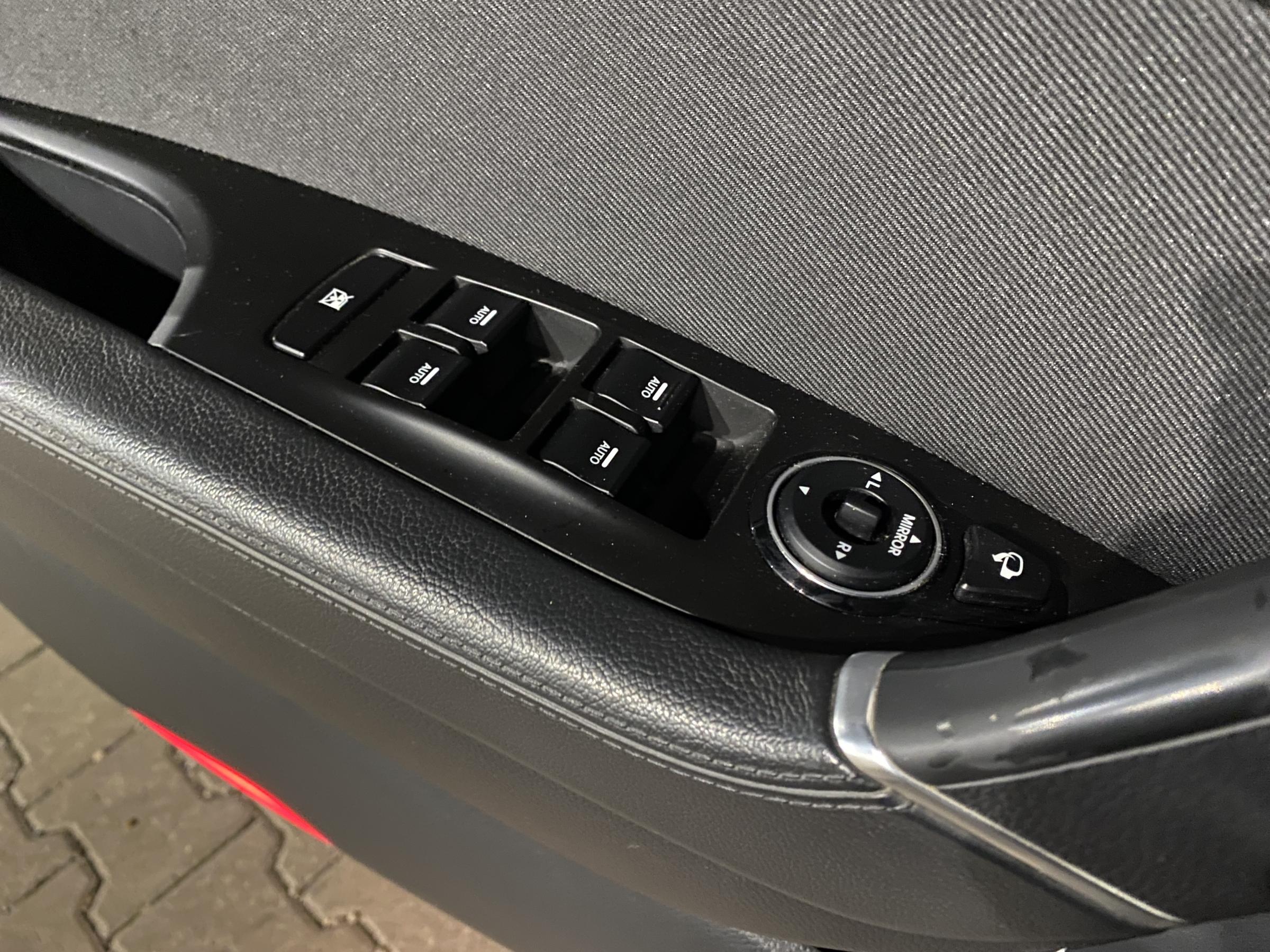 Hyundai i40, 2015 - pohled č. 11