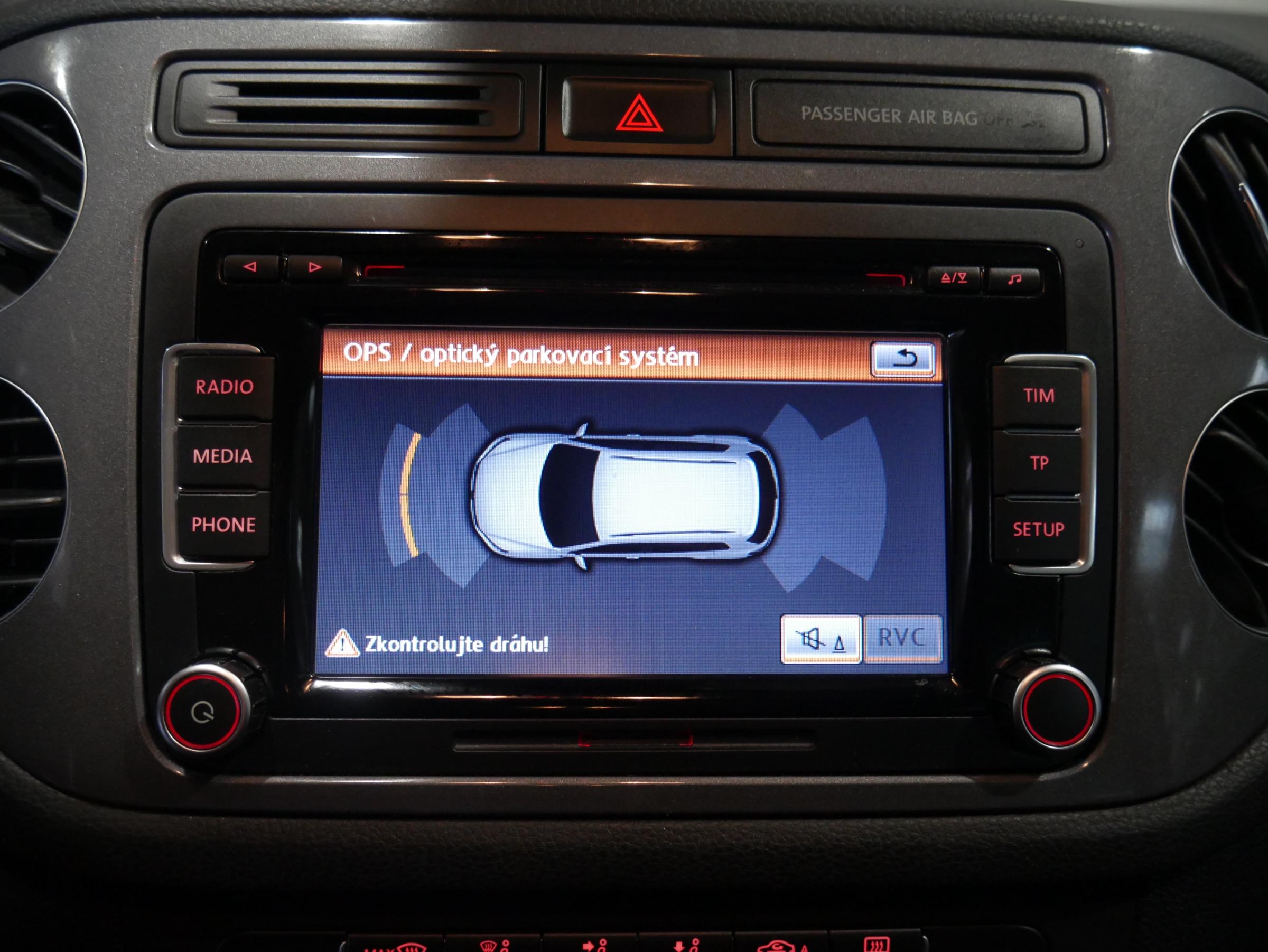 Volkswagen Tiguan, 2012 - pohled č. 16