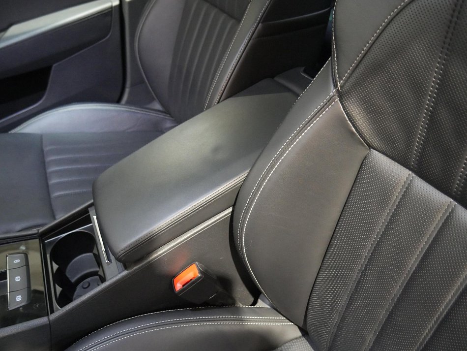 Škoda Superb III 2.0 TSI 