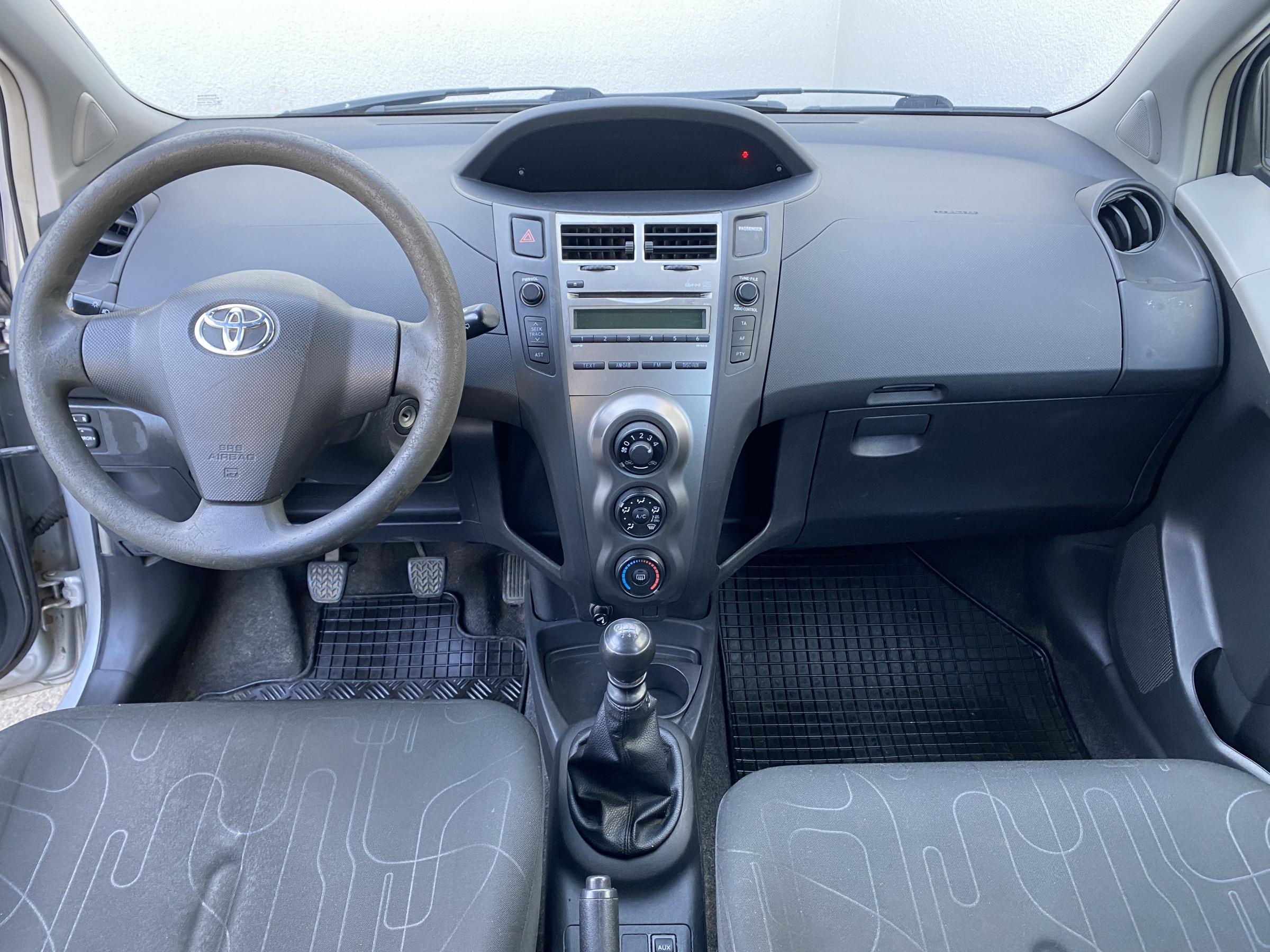 Toyota Yaris, 2009 - pohled č. 8