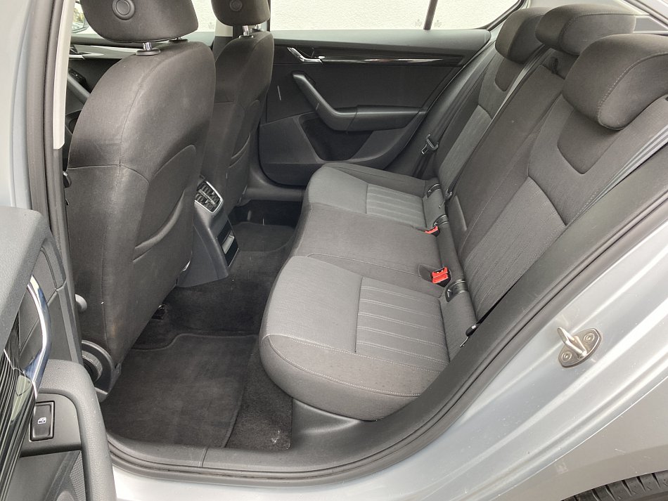 Škoda Octavia III 1.6 TDi Style