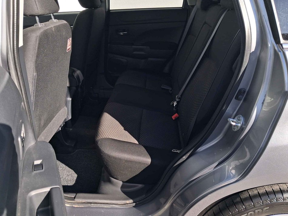 Mitsubishi ASX 1.6 MiVEC 
