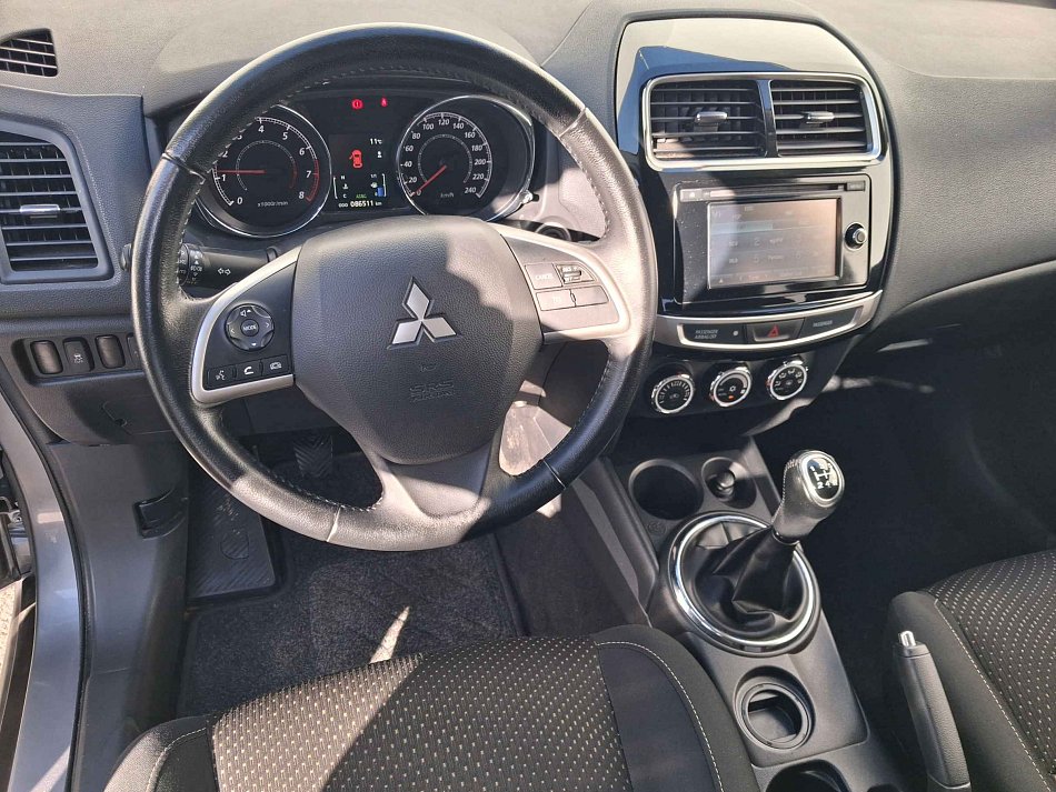 Mitsubishi ASX 1.6 MiVEC 
