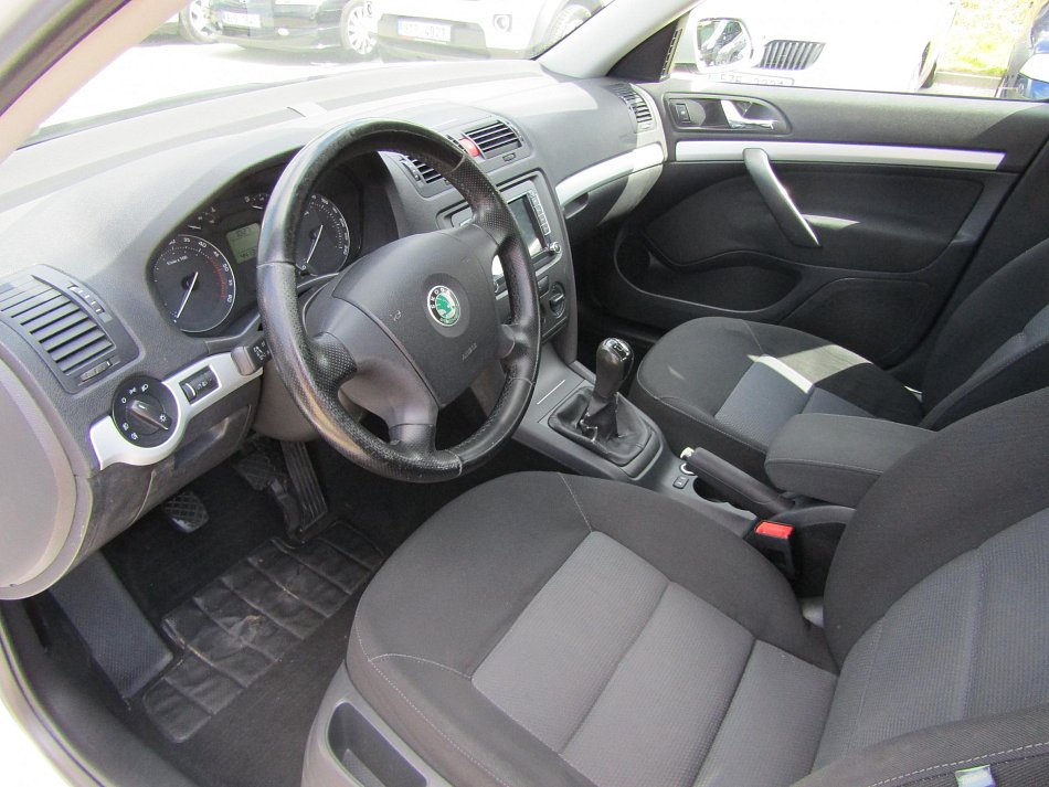 Škoda Octavia II 1.9TDi Ambiente