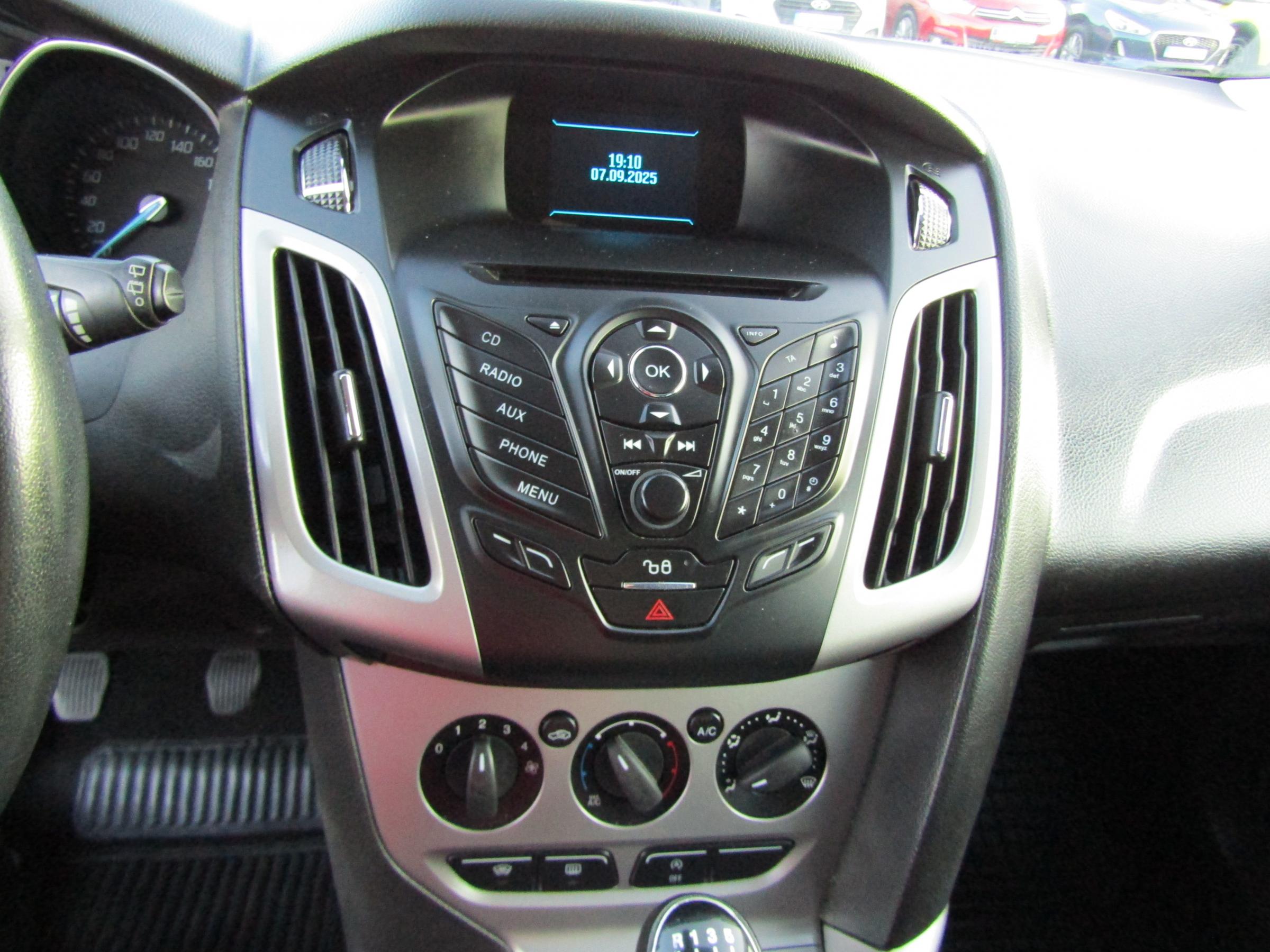 Ford Focus, 2014 - pohled č. 12