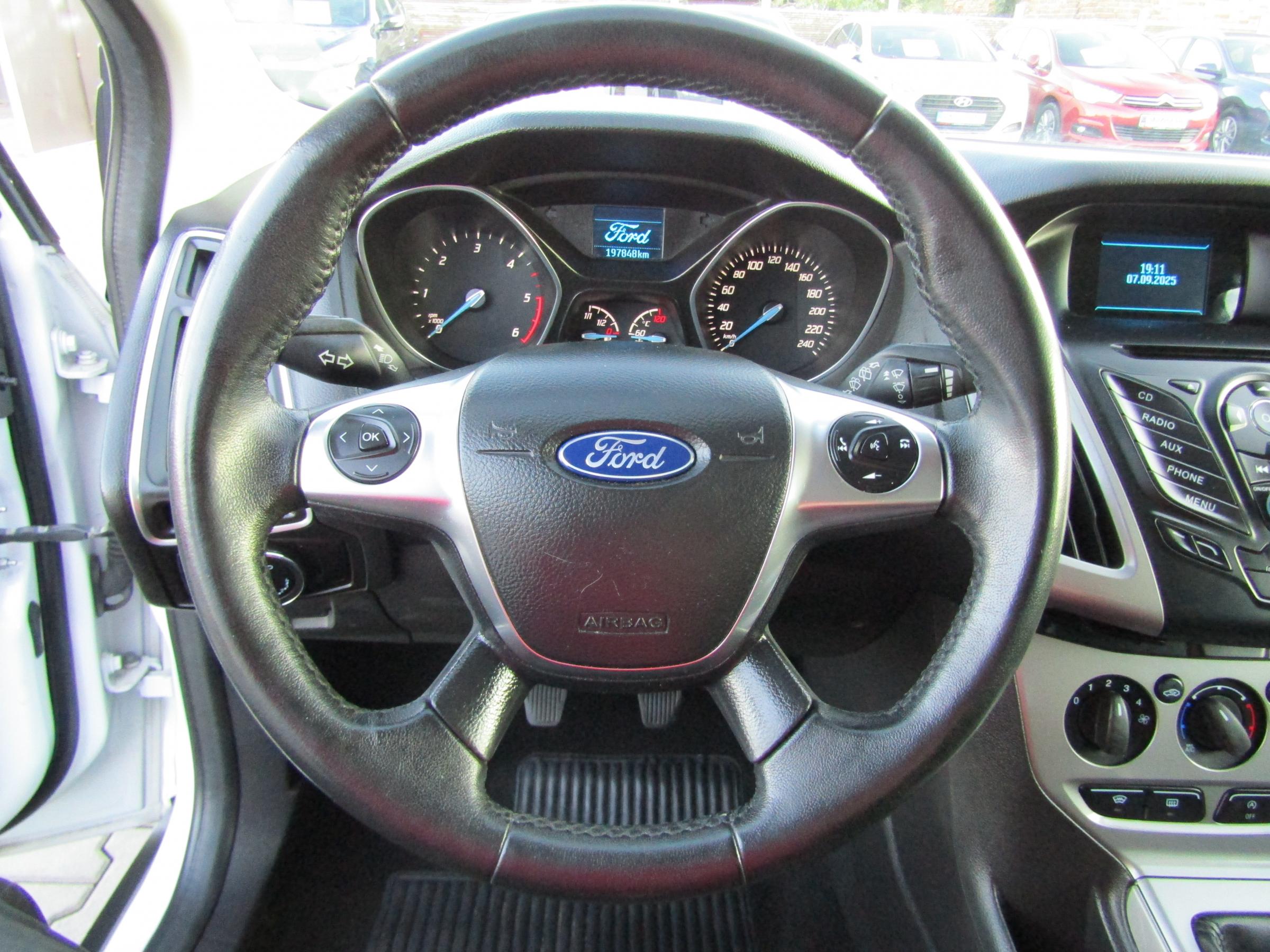 Ford Focus, 2014 - pohled č. 16