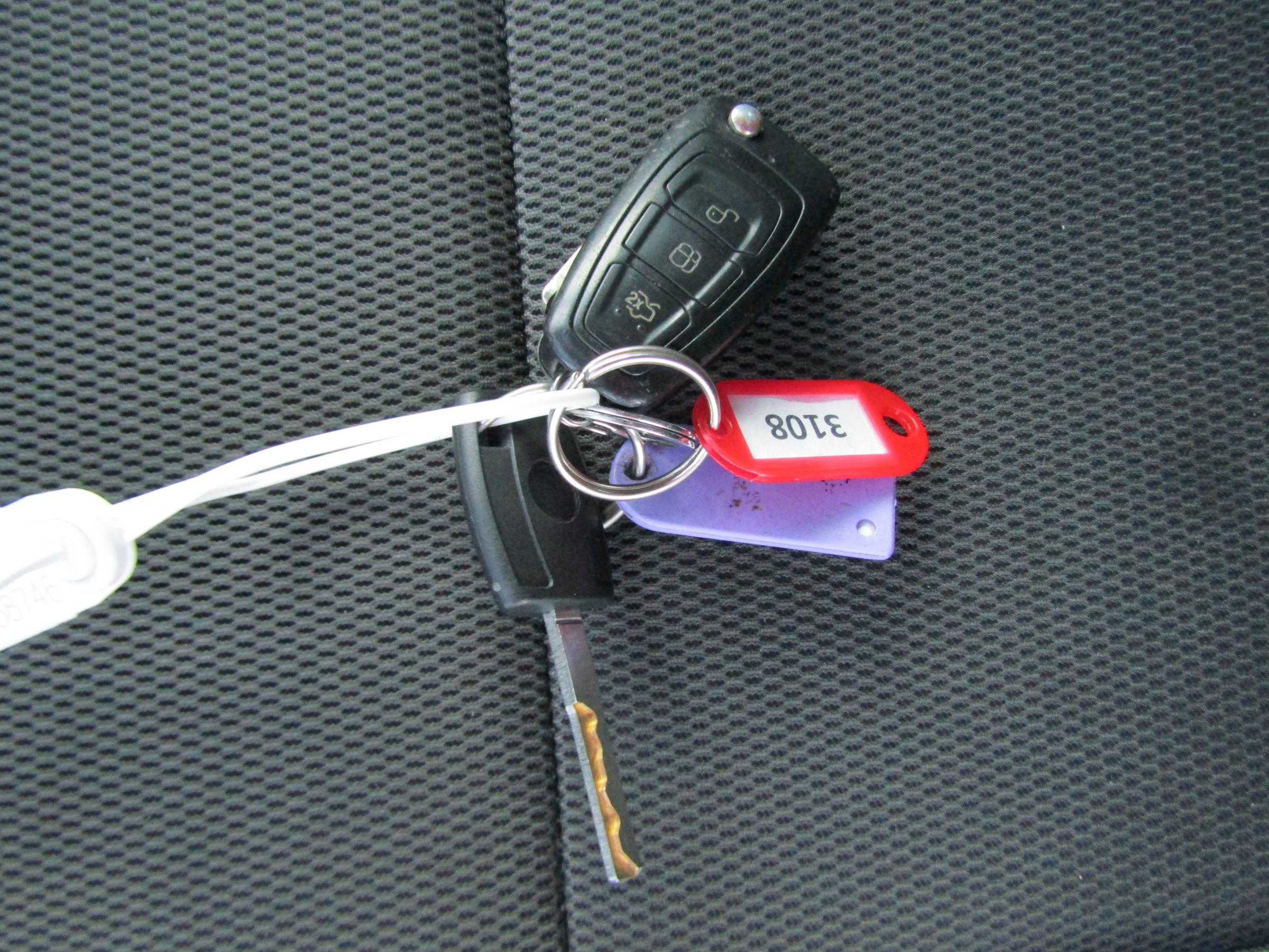 Ford Focus, 2014 - pohled č. 20