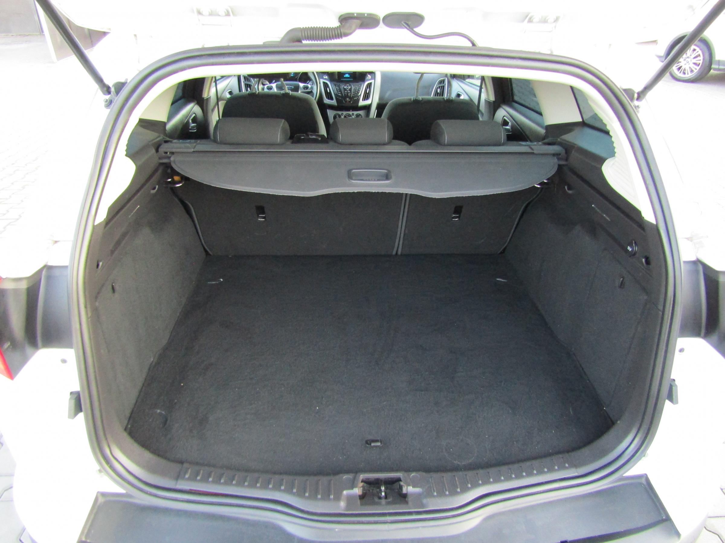 Ford Focus, 2014 - pohled č. 7