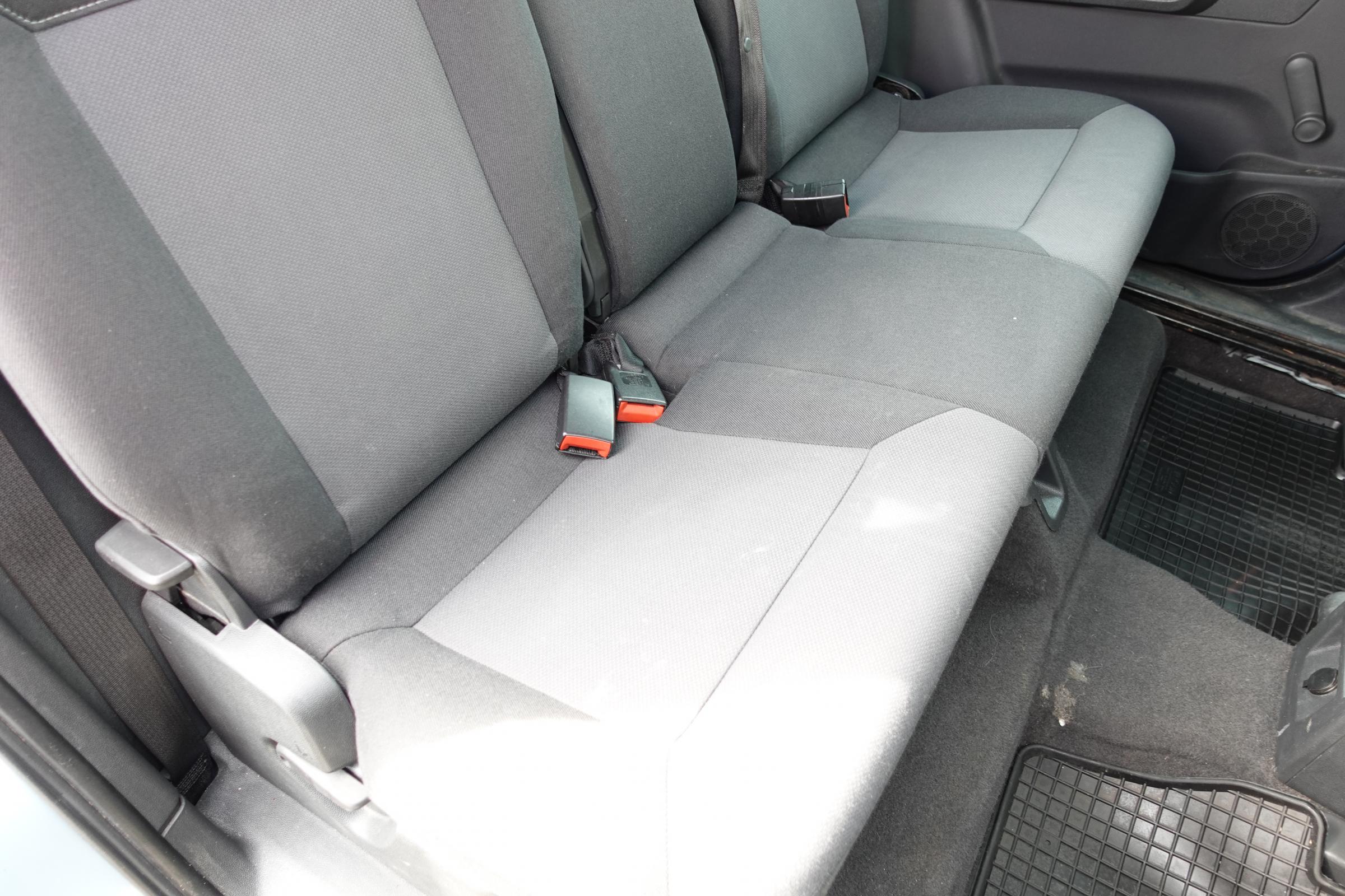 Opel Zafira, 2010 - pohled č. 13